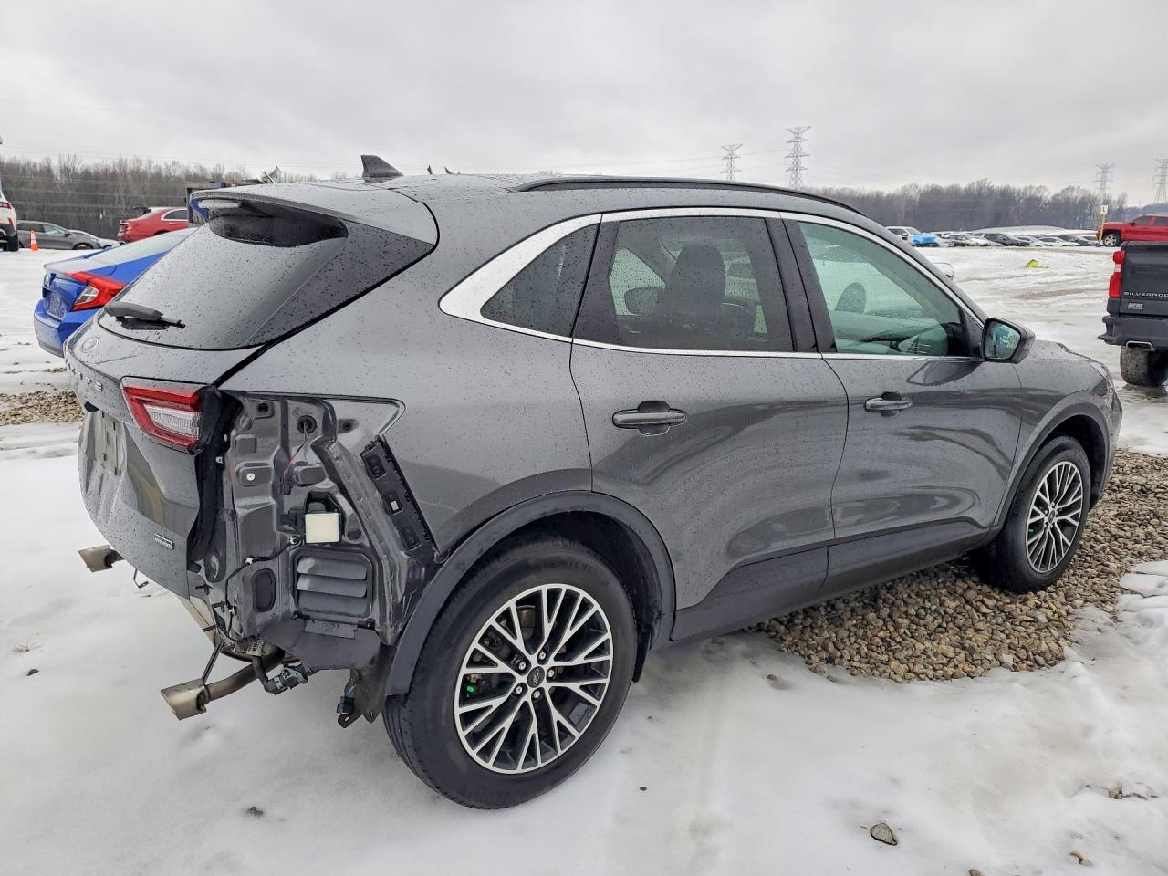 FORD ESCAPE 2024