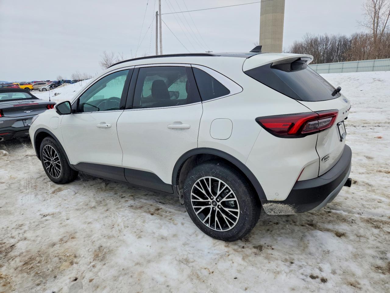 FORD ESCAPE 2024