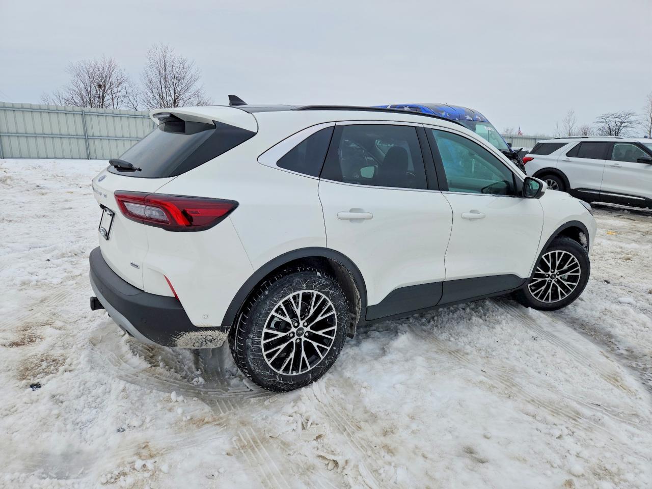 FORD ESCAPE 2024