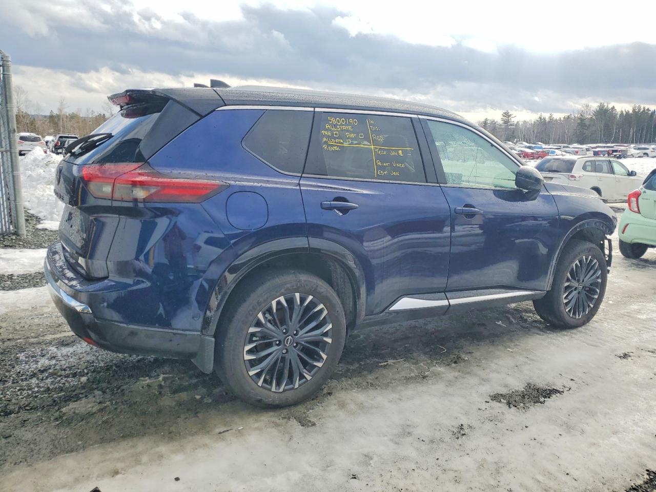 NISSAN ROGUE PLATINUM 2025