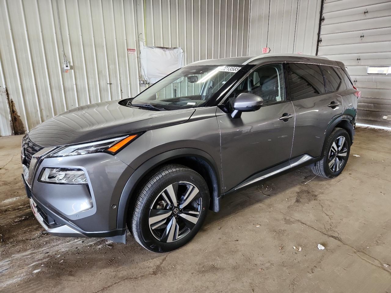 NISSAN ROGUE PLATINUM 2021