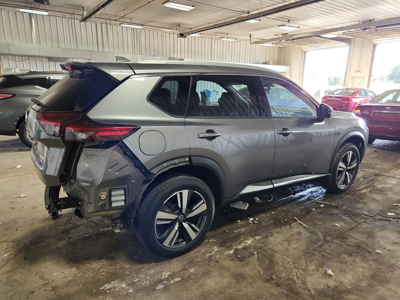 NISSAN ROGUE PLATINUM 2021