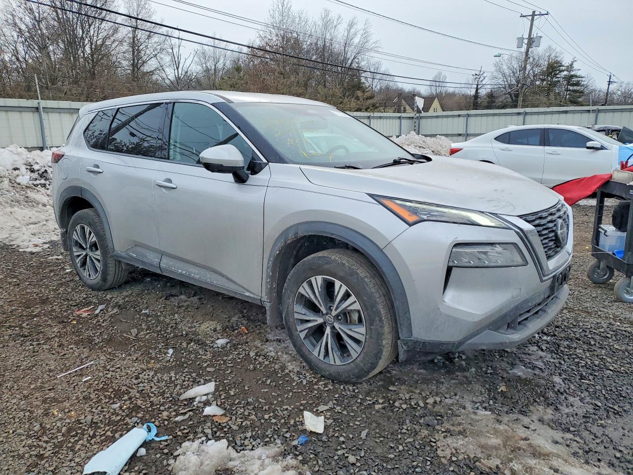 NISSAN ROGUE SV 2021