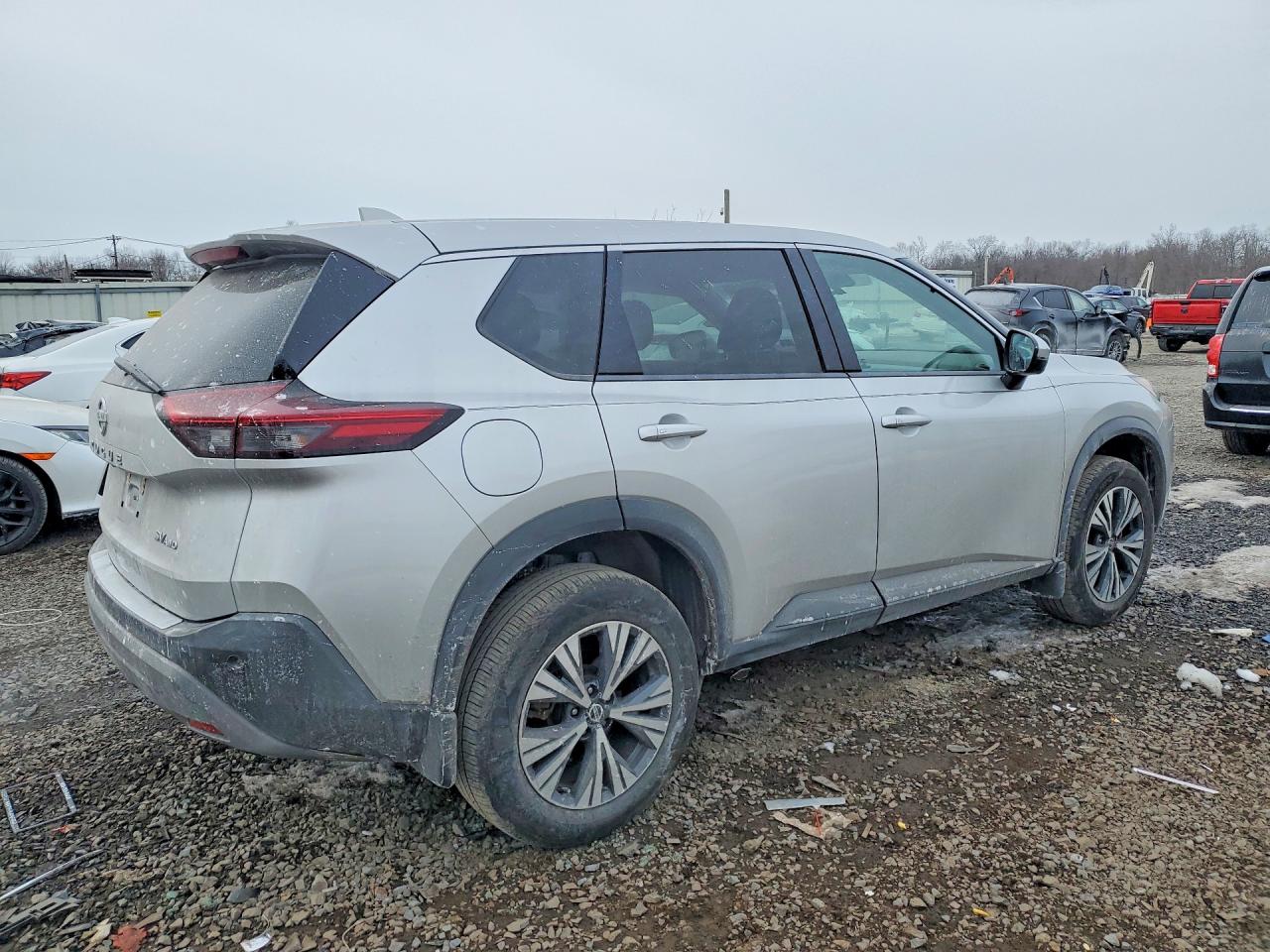 NISSAN ROGUE SV 2021