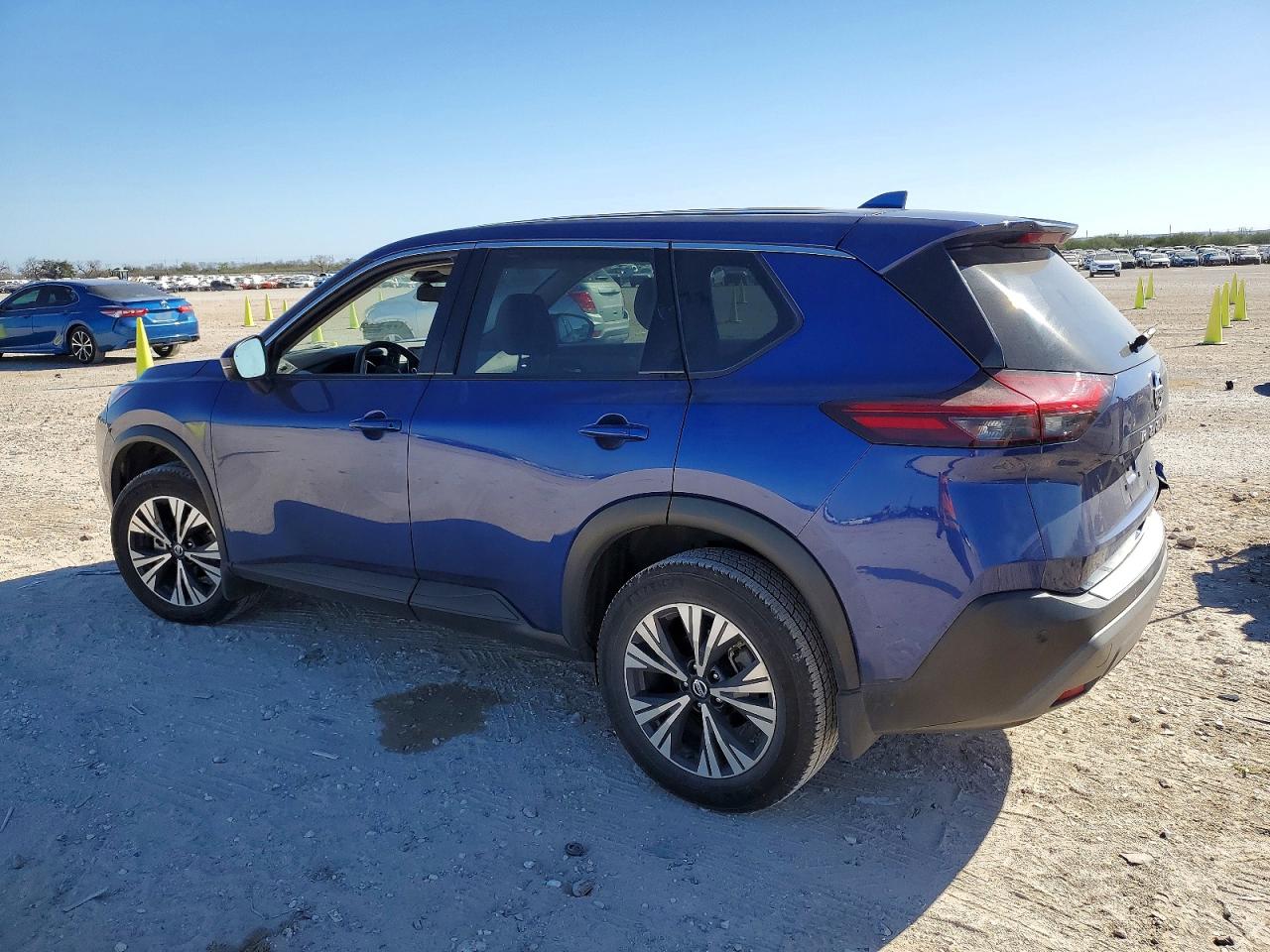 NISSAN ROGUE SV 2021