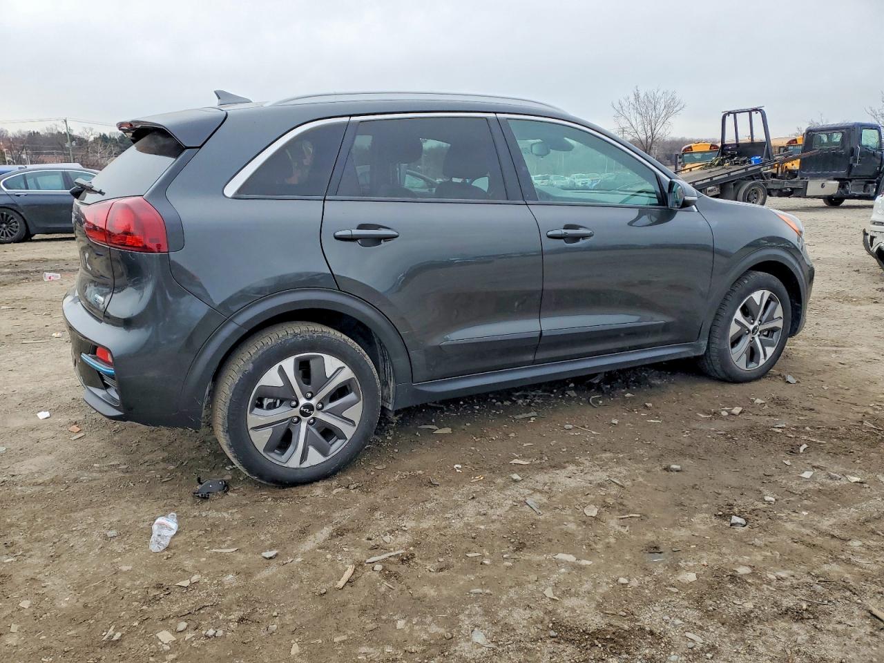 KIA NIRO S 2022