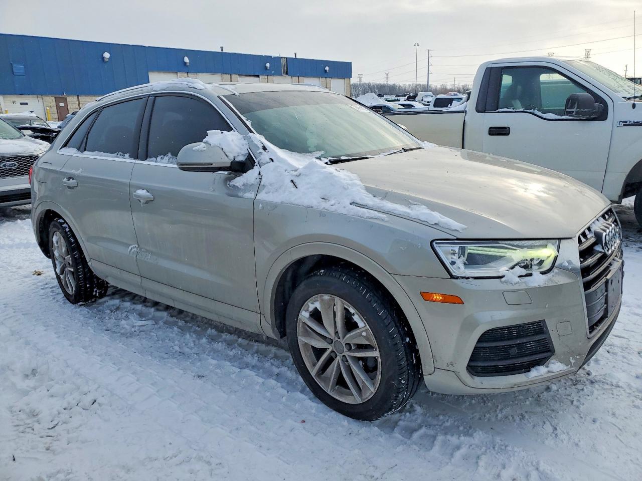 AUDI Q3 PREMIUM PLUS 2016