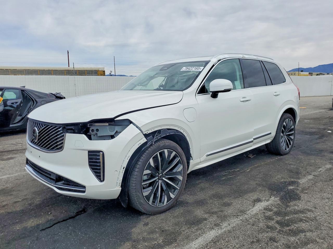 VOLVO XC90 PLUS 2025