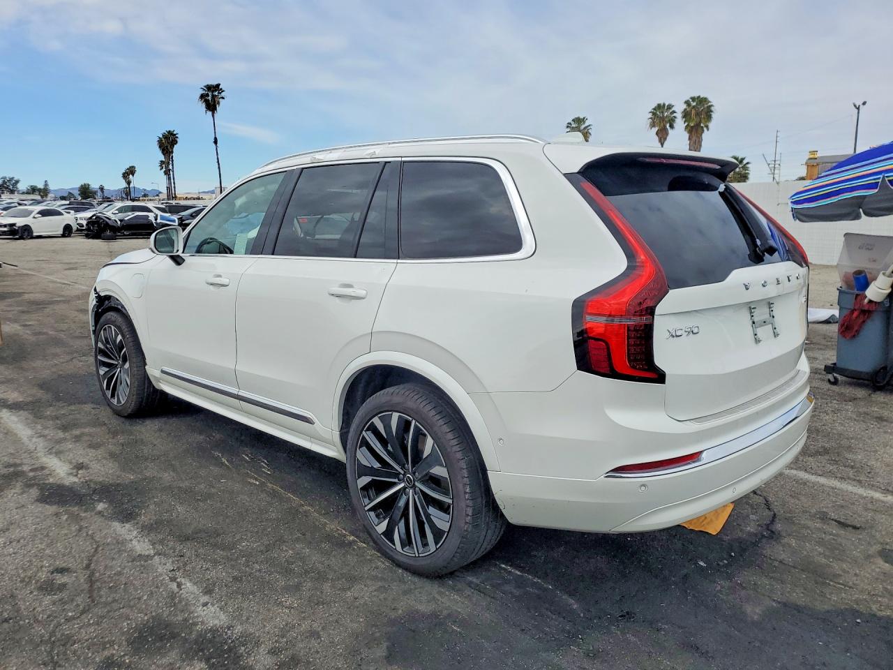 VOLVO XC90 PLUS 2025
