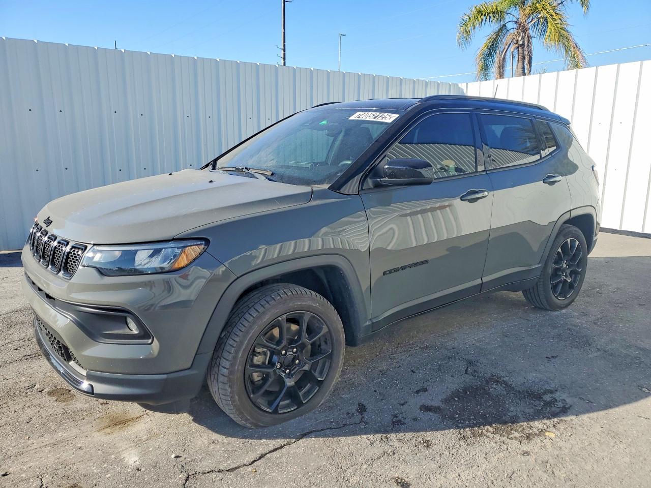 JEEP COMPASS LATITUDE 2023