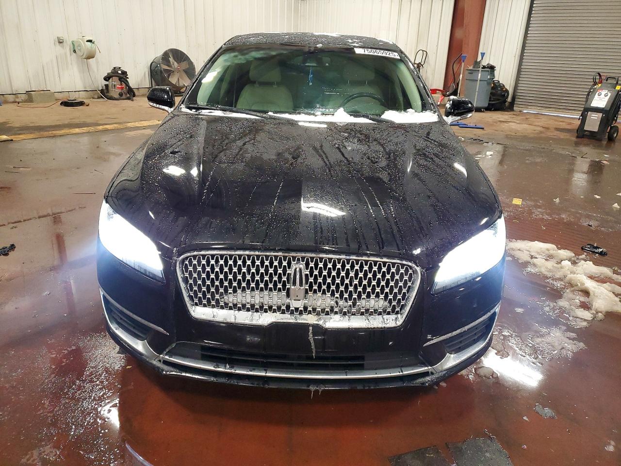 LINCOLN MKZ 2019