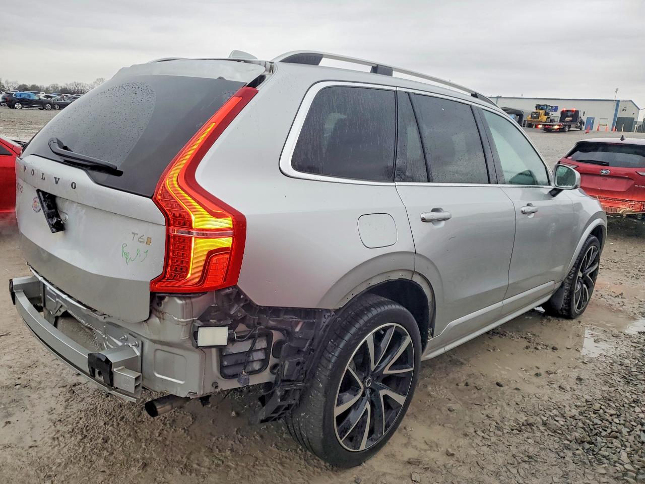 VOLVO XC90 T6 MOMENTUM 2019