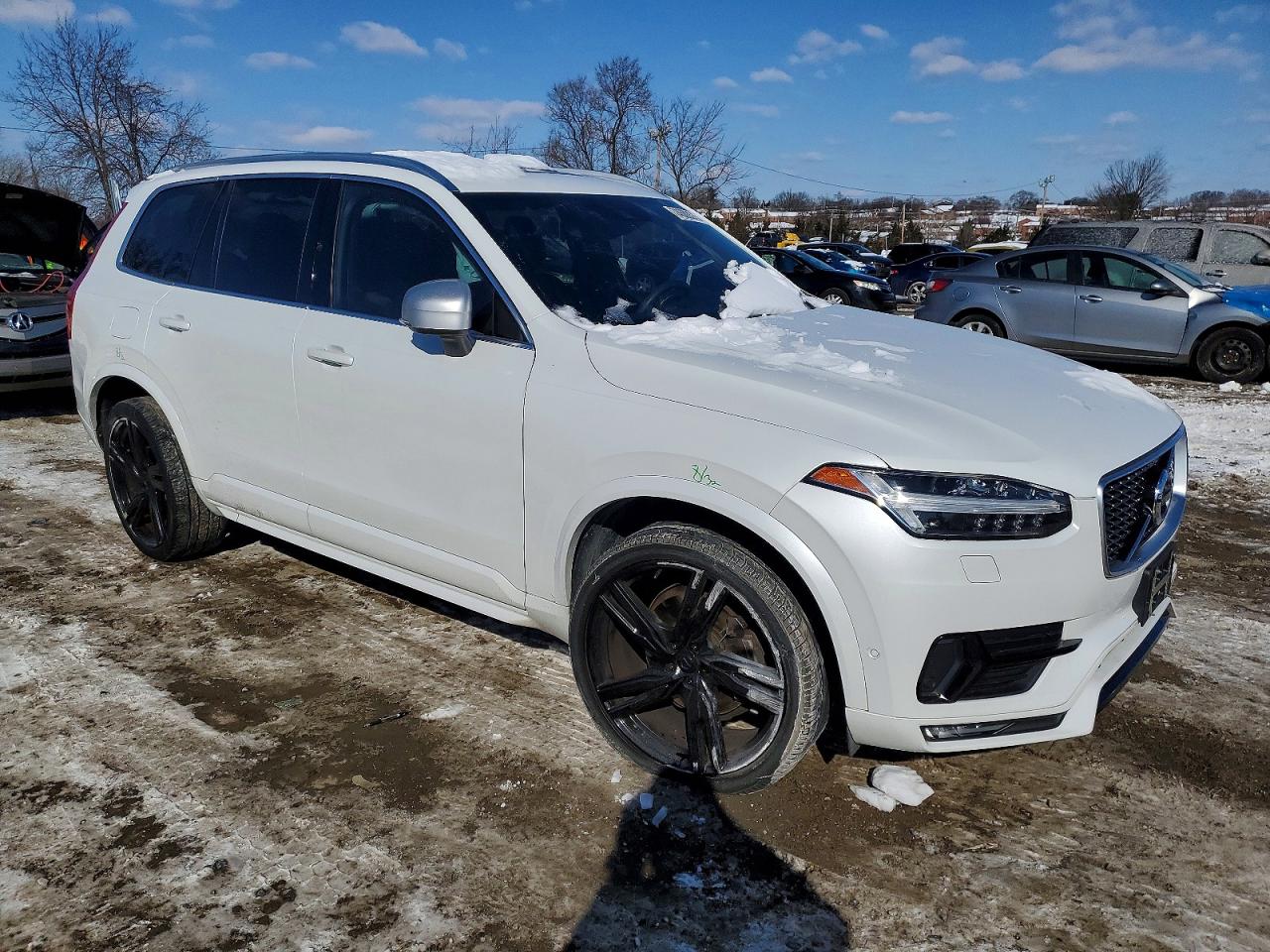 VOLVO XC90 T5 2018