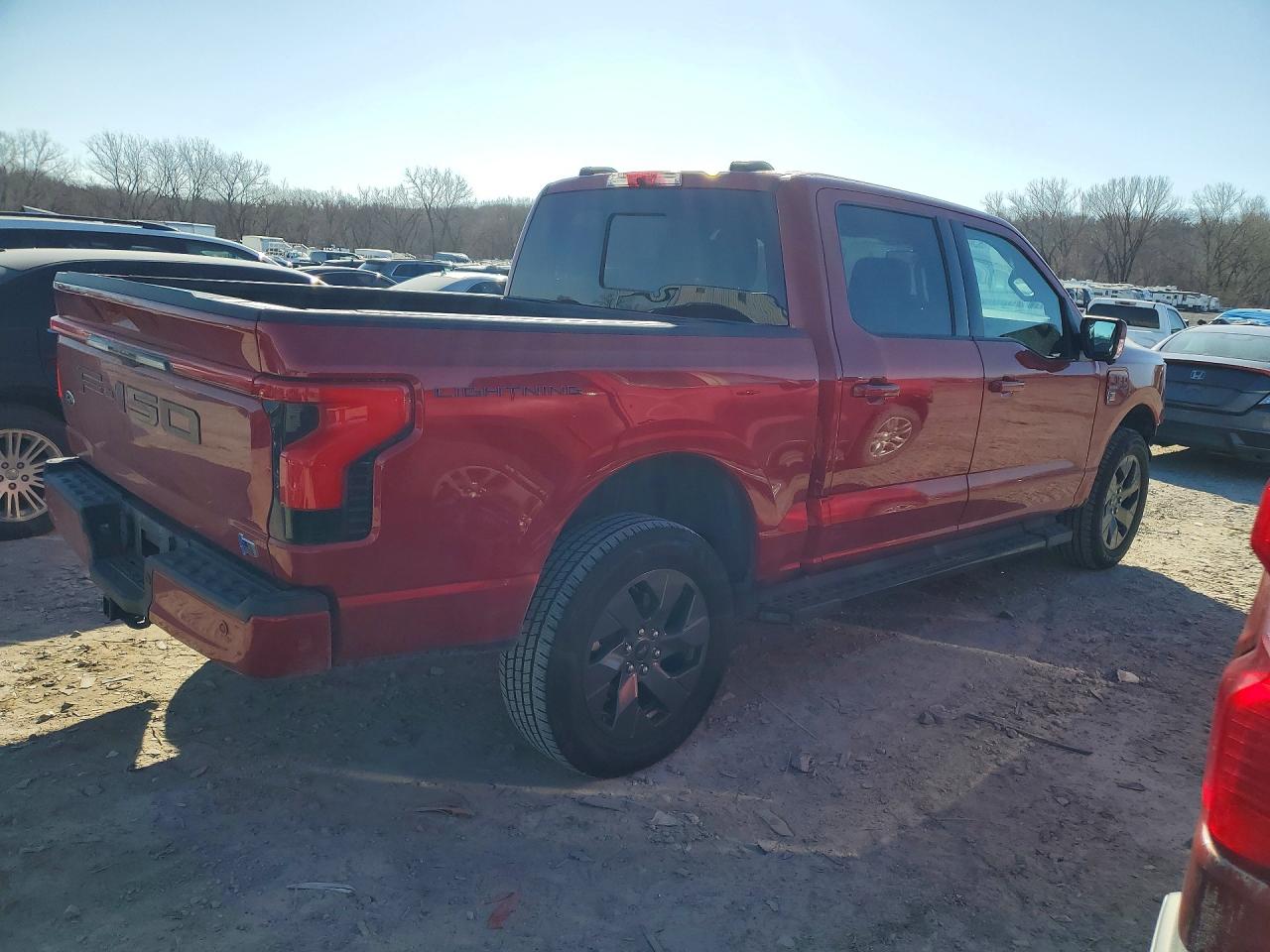 FORD F150 LIGHTNING PRO 2023