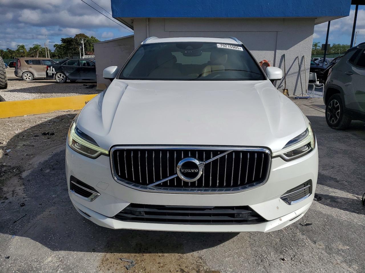 VOLVO XC60 T8 INSCRIPTION 2019