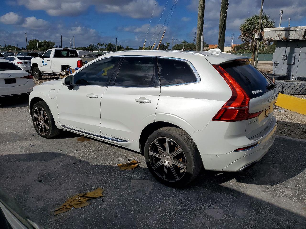 VOLVO XC60 T8 INSCRIPTION 2019