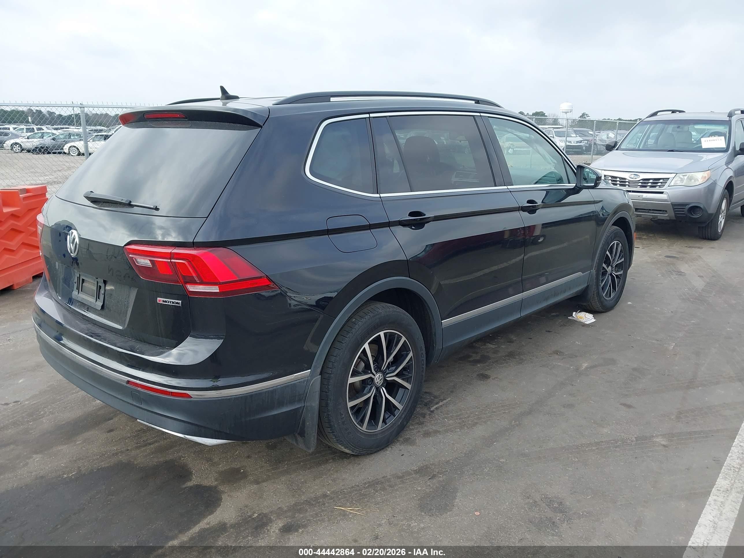 VOLKSWAGEN TIGUAN 2.0T SE/2.0T SE R-LINE BLACK/2.0T SEL 2021