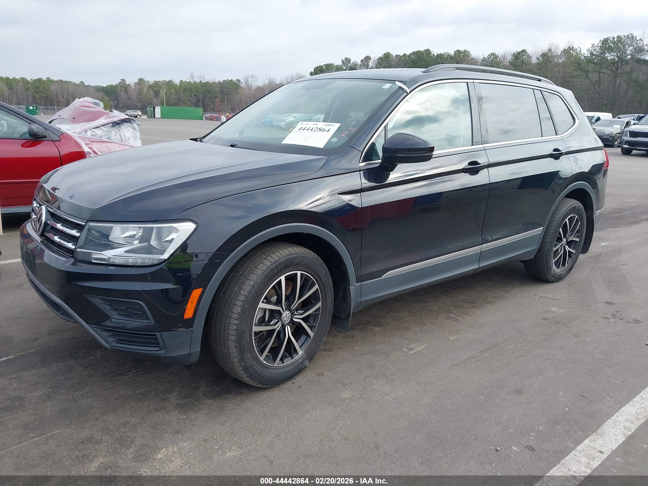 VOLKSWAGEN TIGUAN 2.0T SE/2.0T SE R-LINE BLACK/2.0T SEL 2021