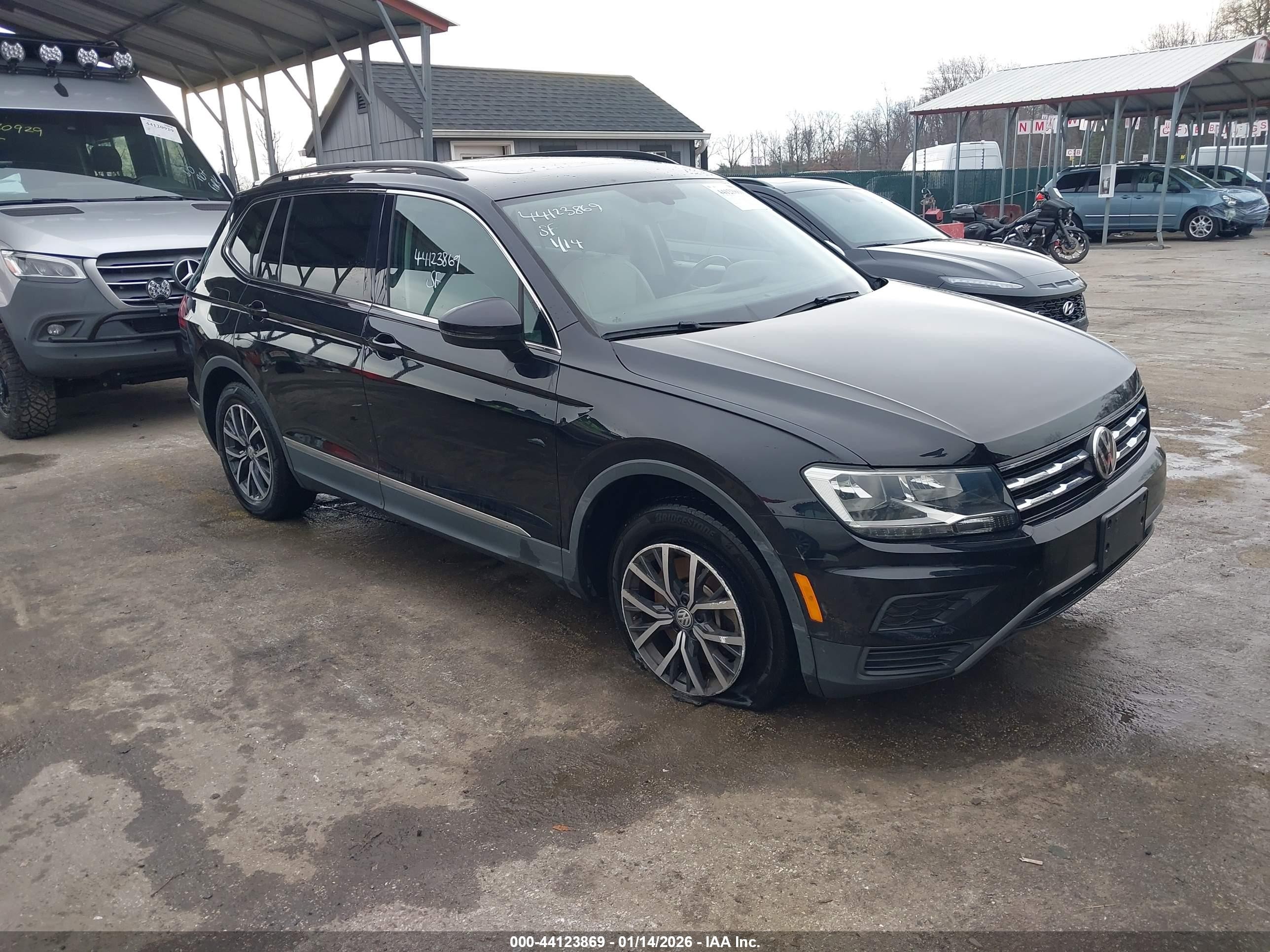 VOLKSWAGEN TIGUAN 2.0T SE/2.0T SE R-LINE BLACK/2.0T SEL 2020