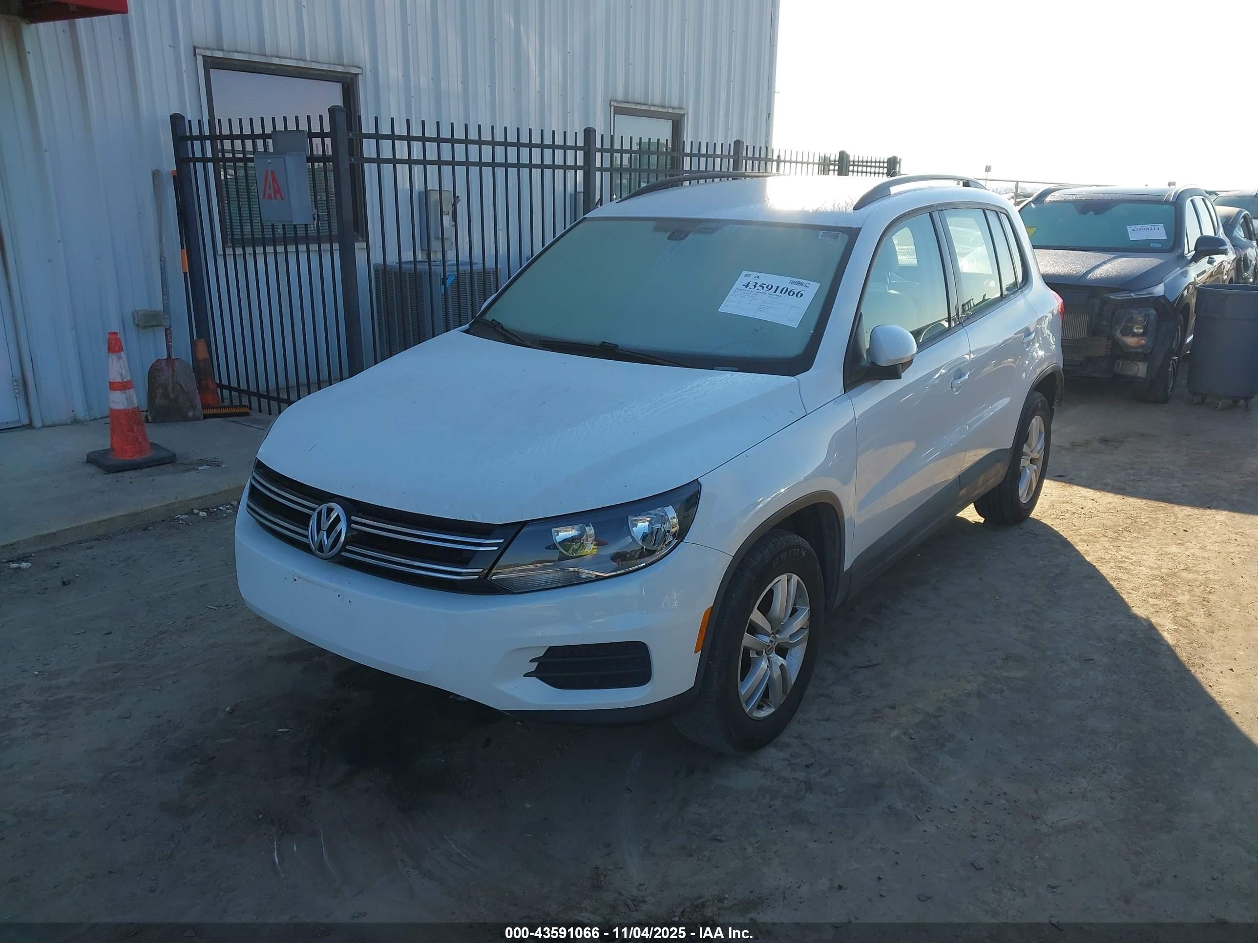 VOLKSWAGEN TIGUAN 2.0T/2.0T S 2017