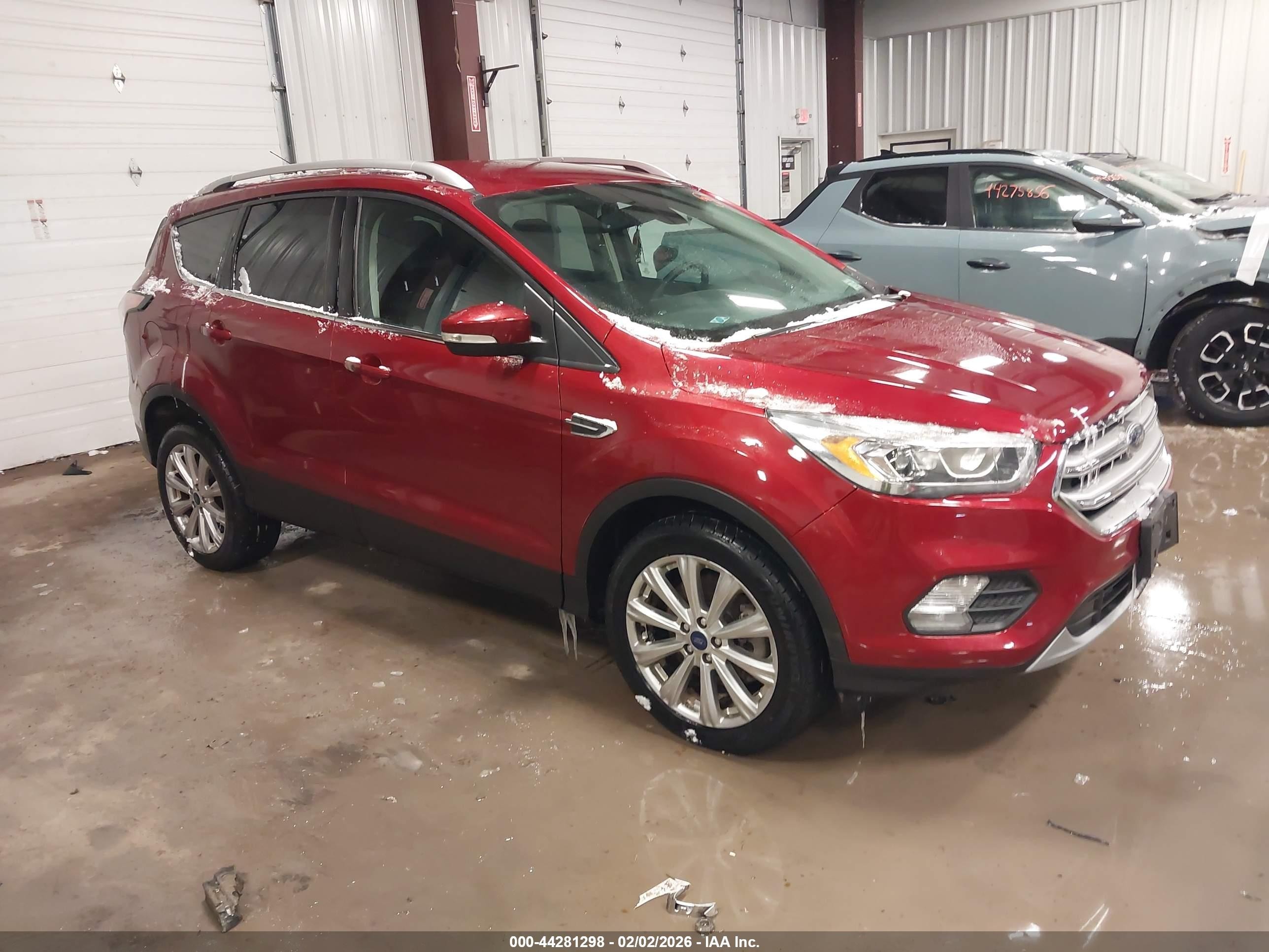 FORD ESCAPE TITANIUM 2017