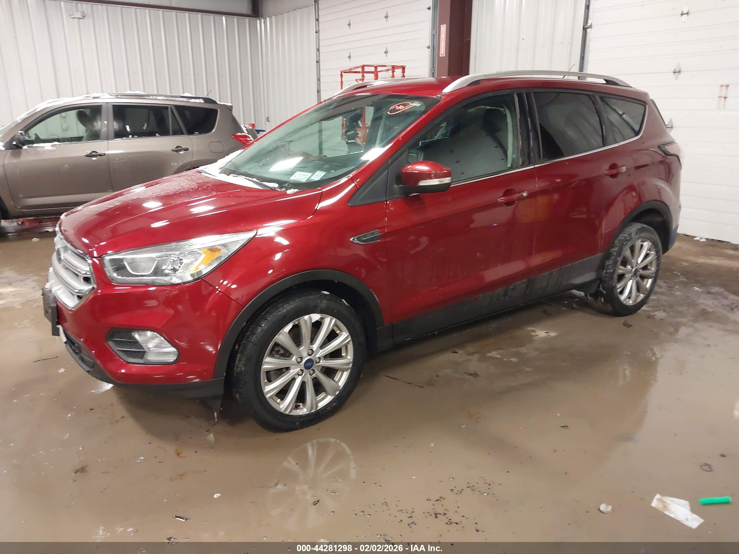FORD ESCAPE TITANIUM 2017