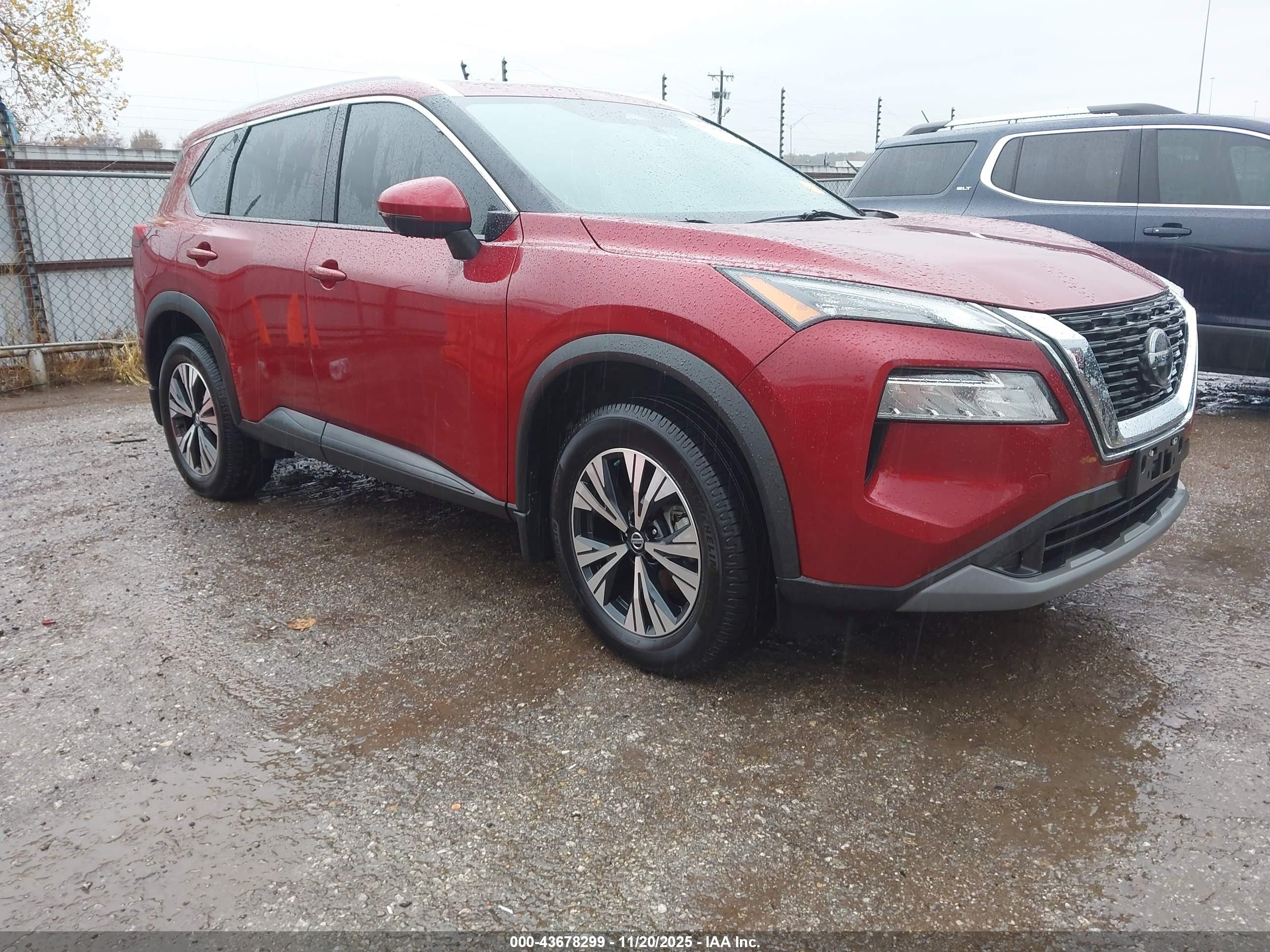 NISSAN ROGUE SV FWD 2021