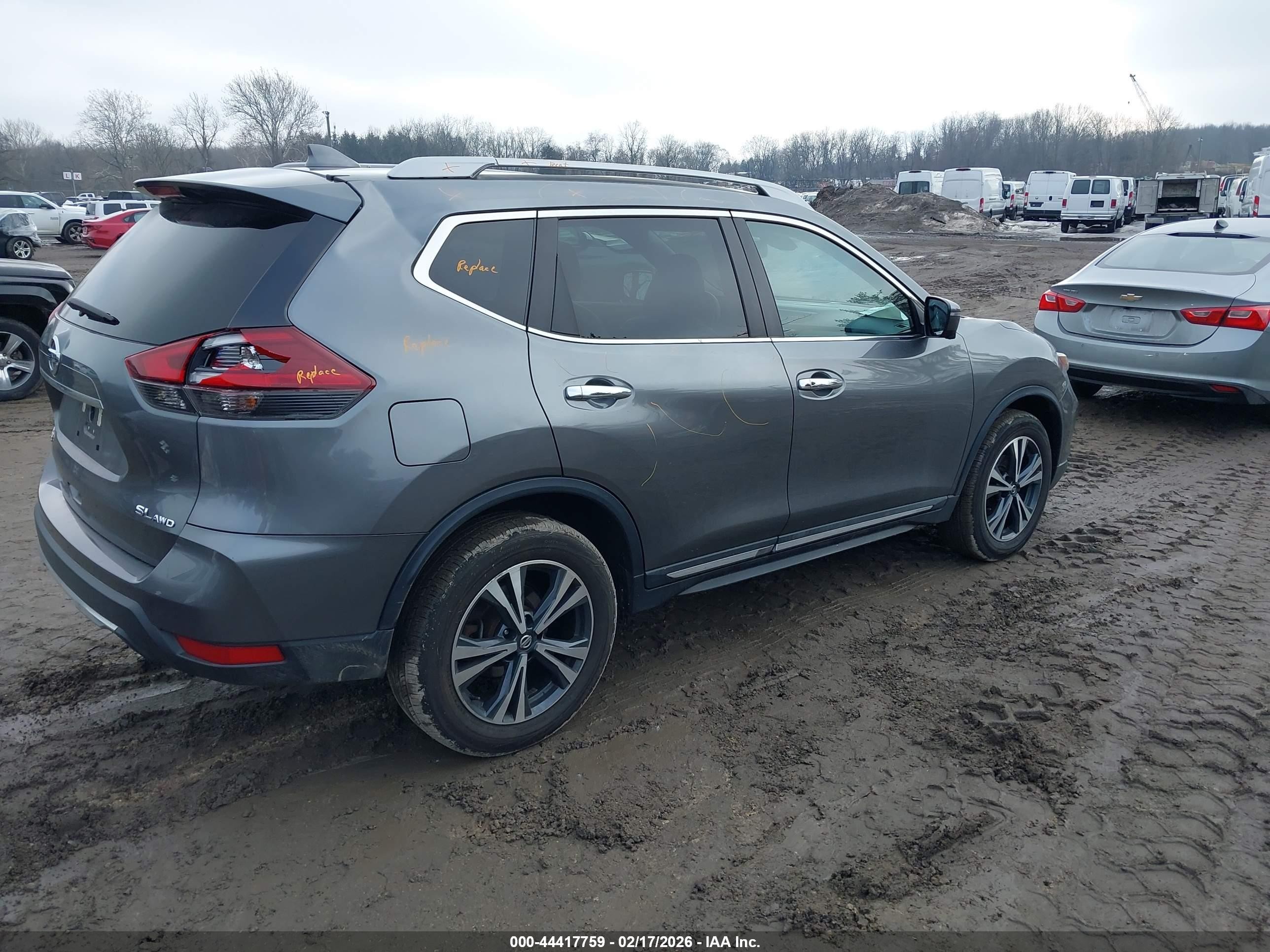 NISSAN ROGUE SL 2018