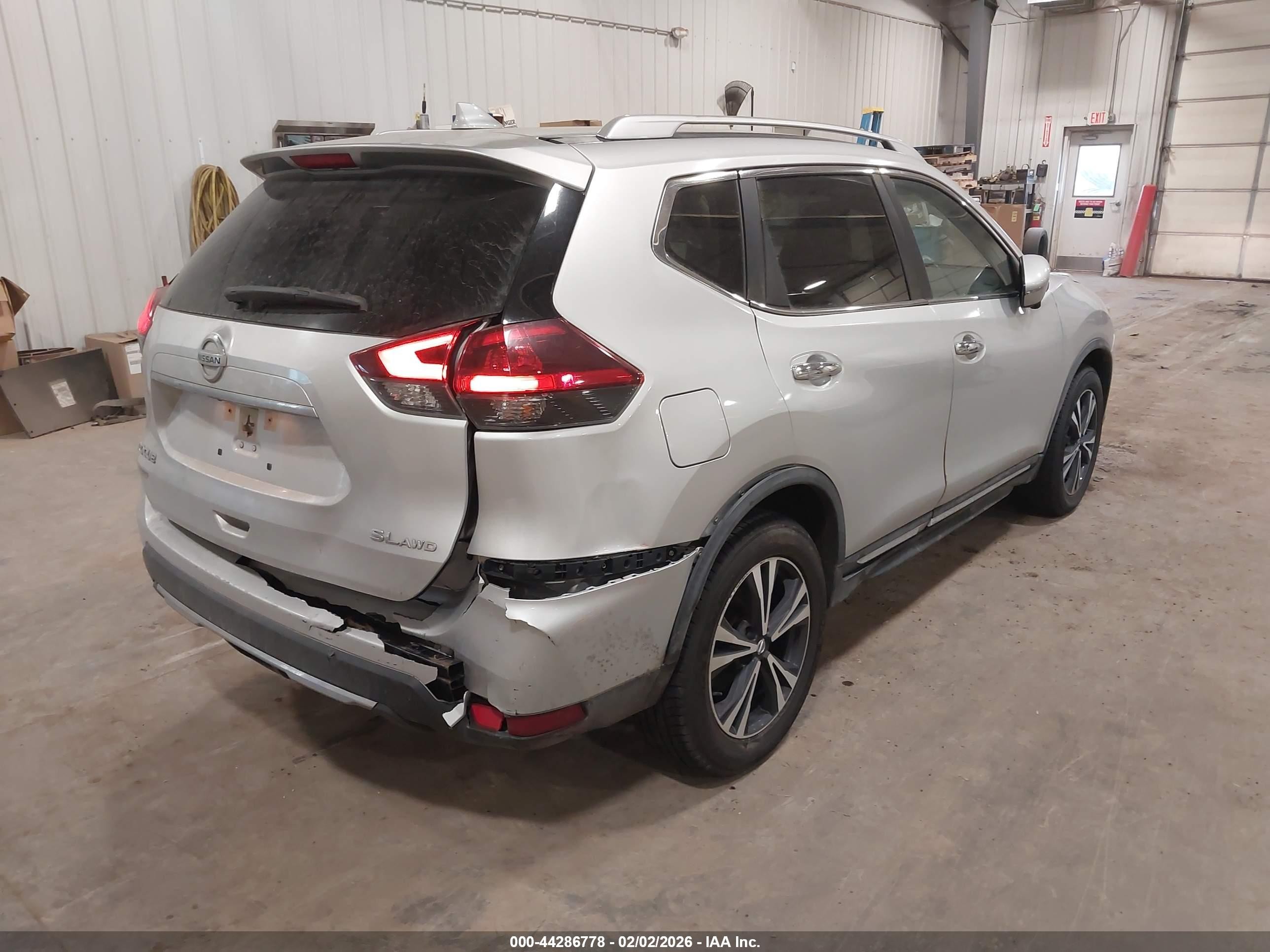 NISSAN ROGUE SL 2018