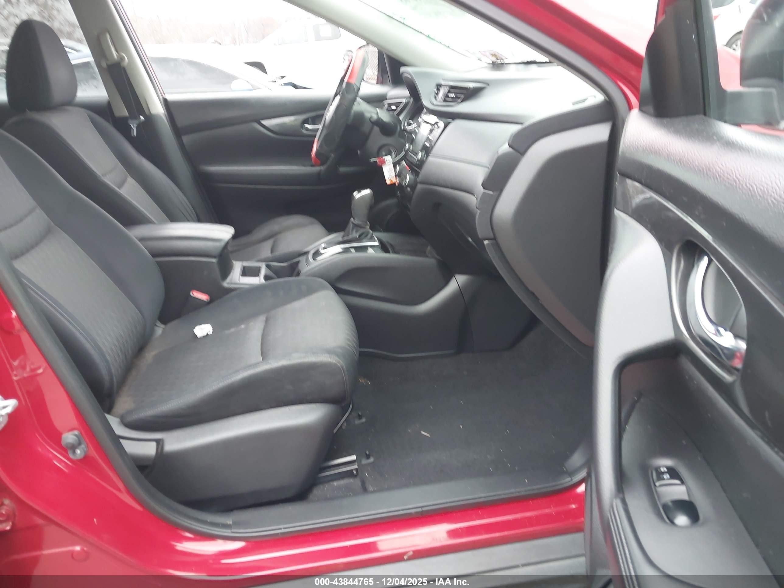 NISSAN ROGUE S 2017