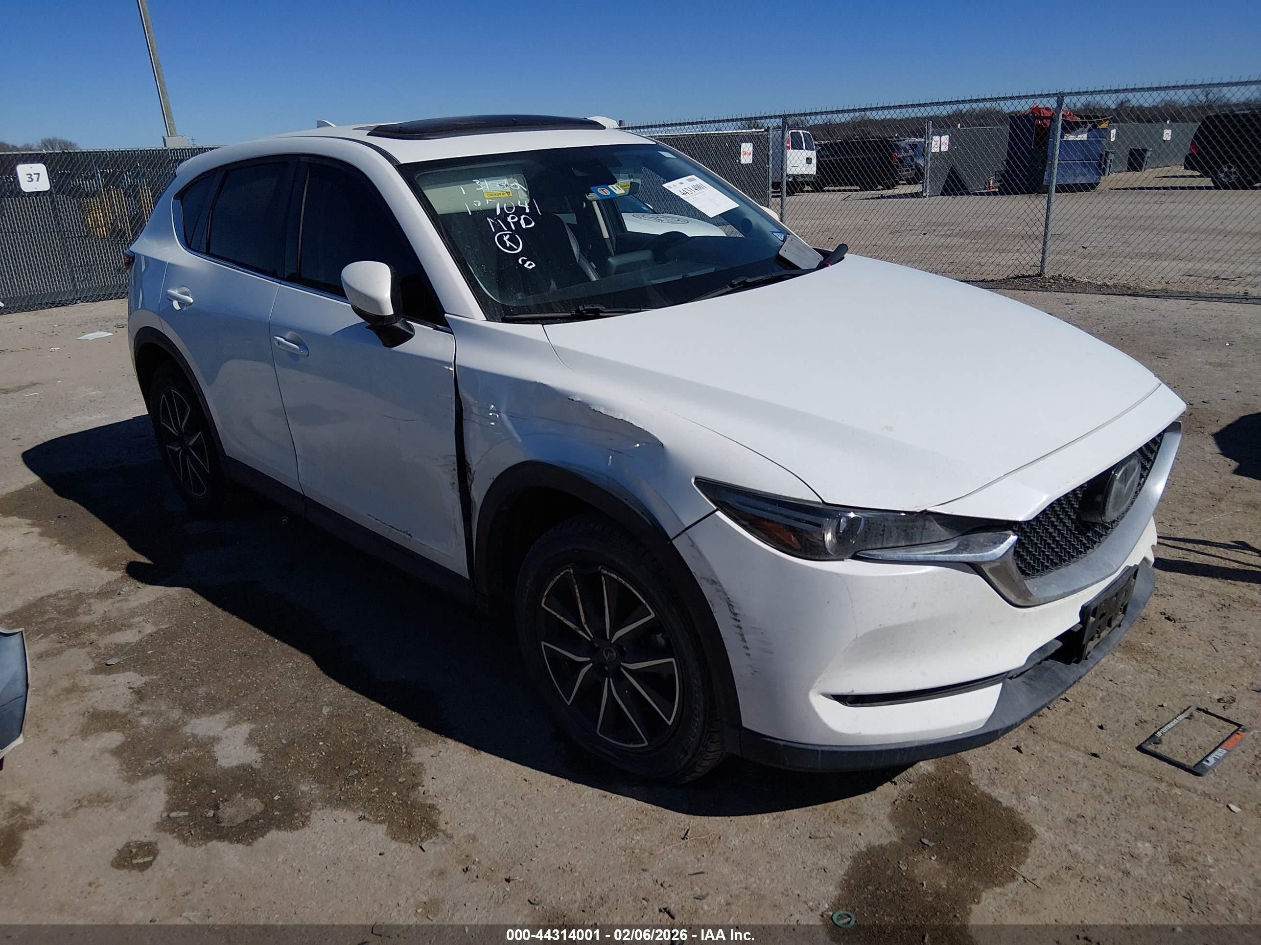 MAZDA CX-5 GRAND TOURING 2017