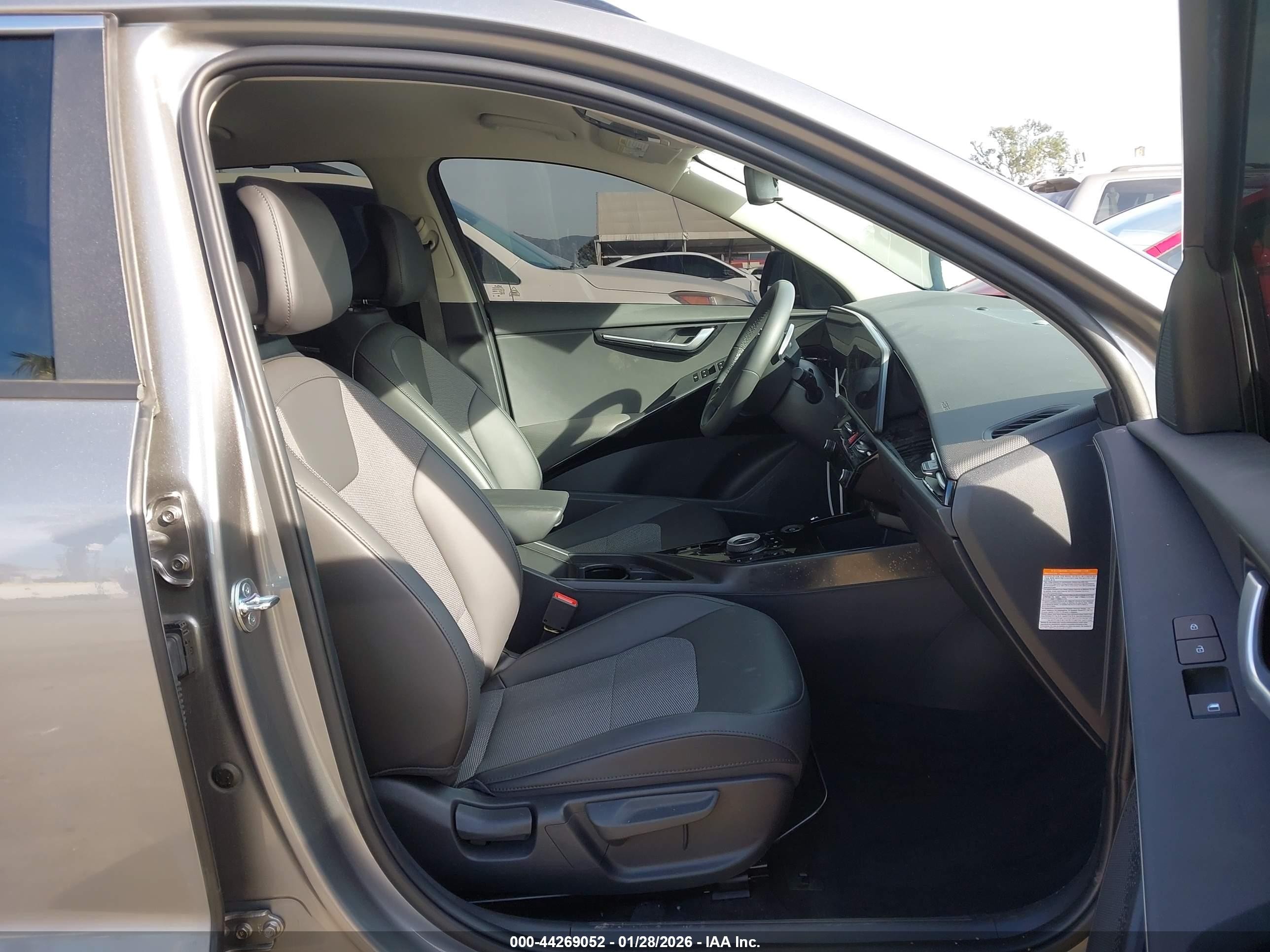 KIA NIRO EV WIND 2025