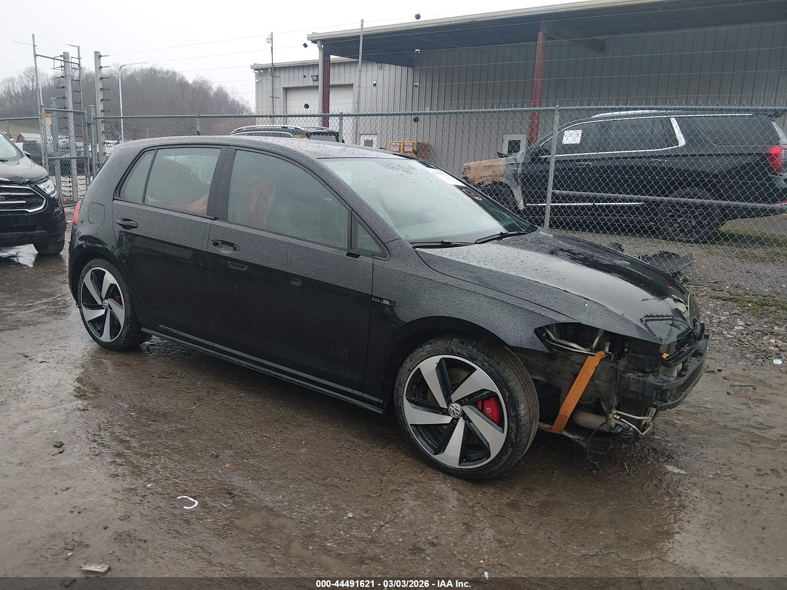 VOLKSWAGEN GOLF GTI 2.0T AUTOBAHN/2.0T S/2.0T SE 2020