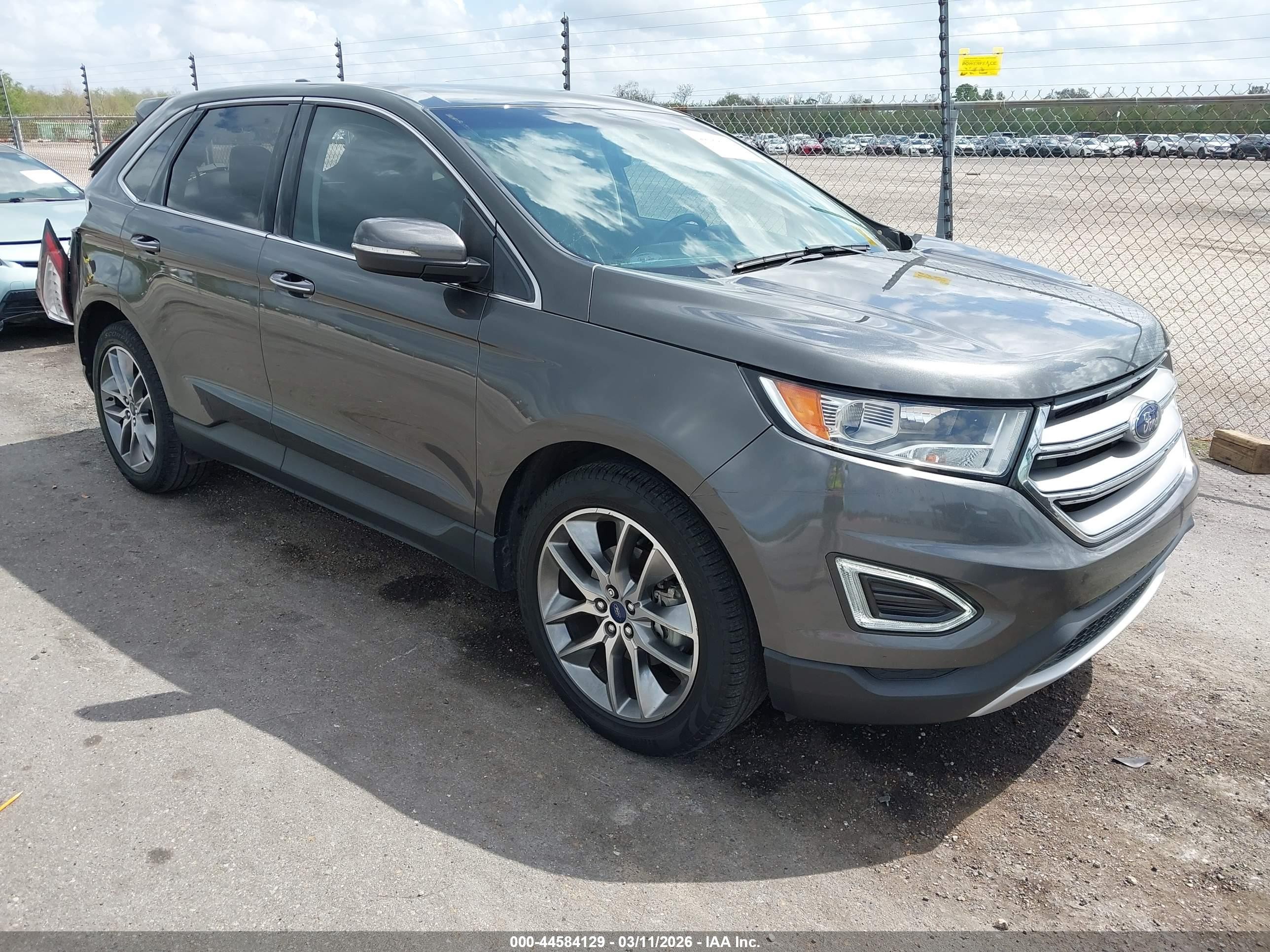 FORD EDGE TITANIUM 2016