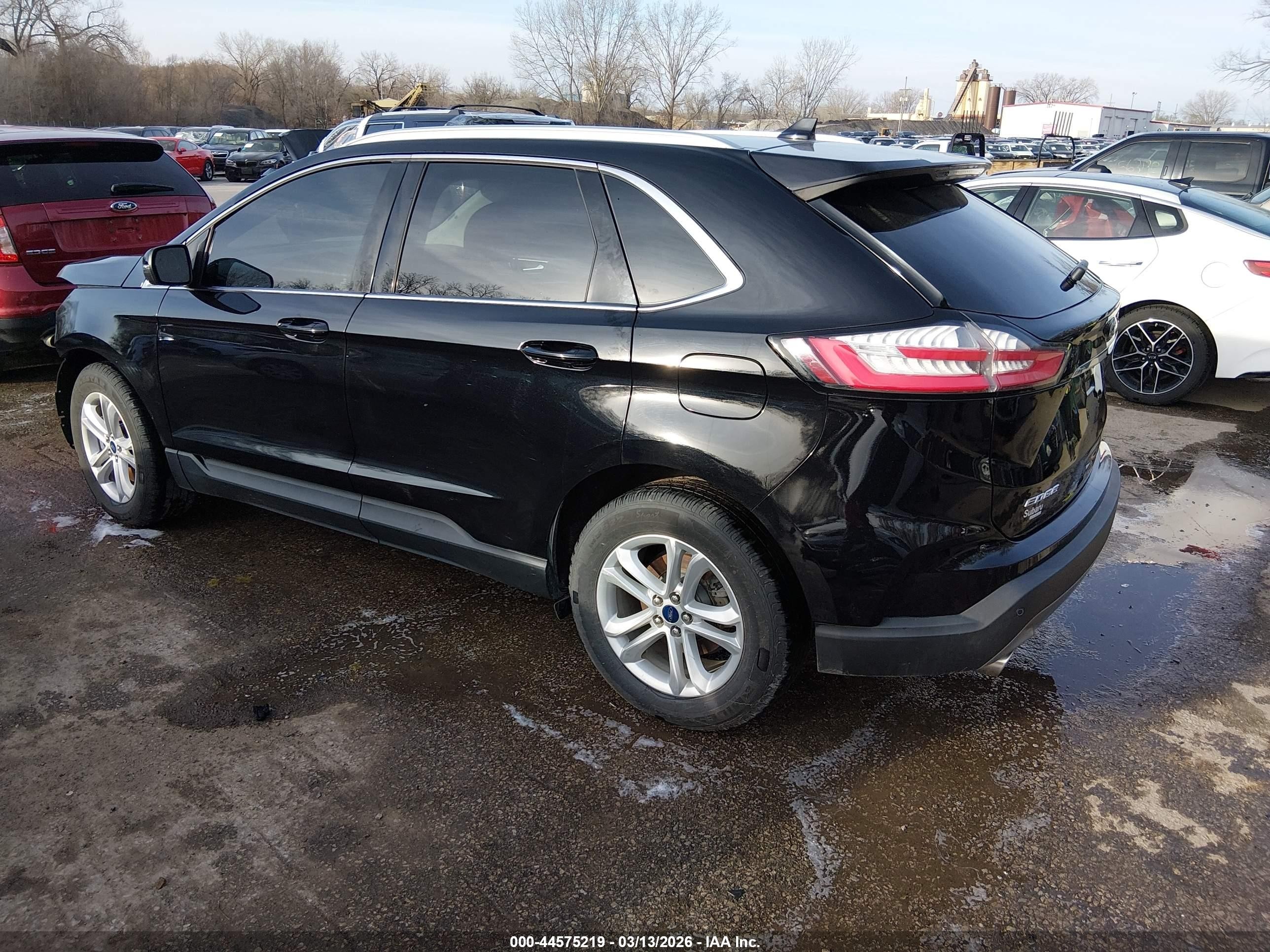 FORD EDGE SEL 2019