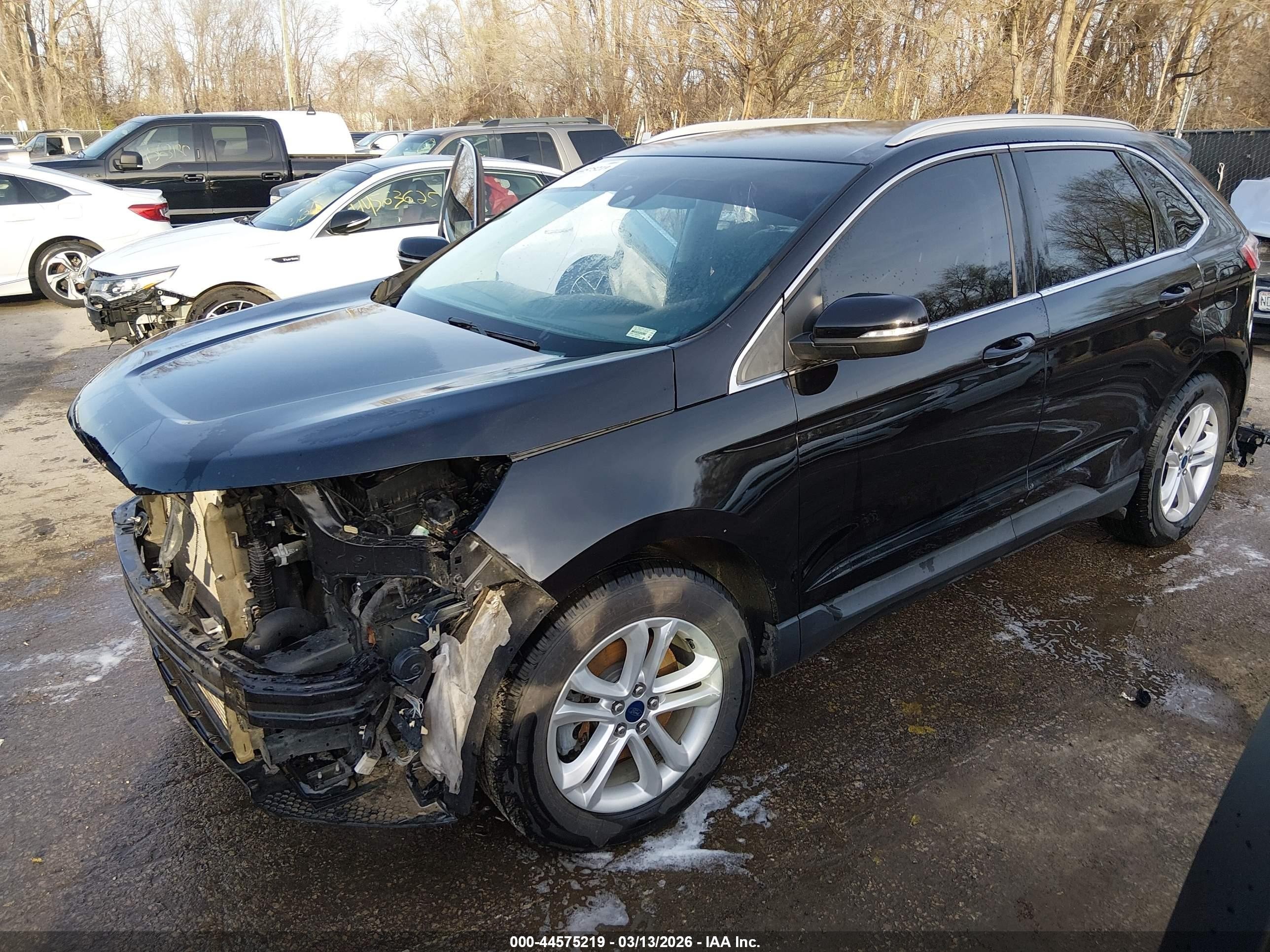 FORD EDGE SEL 2019