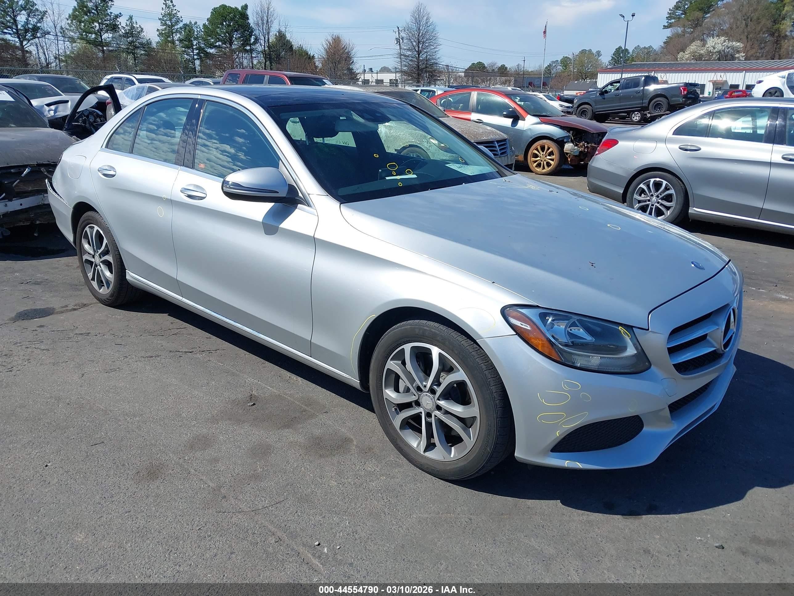 MERCEDES-BENZ C 300 4MATIC 2016