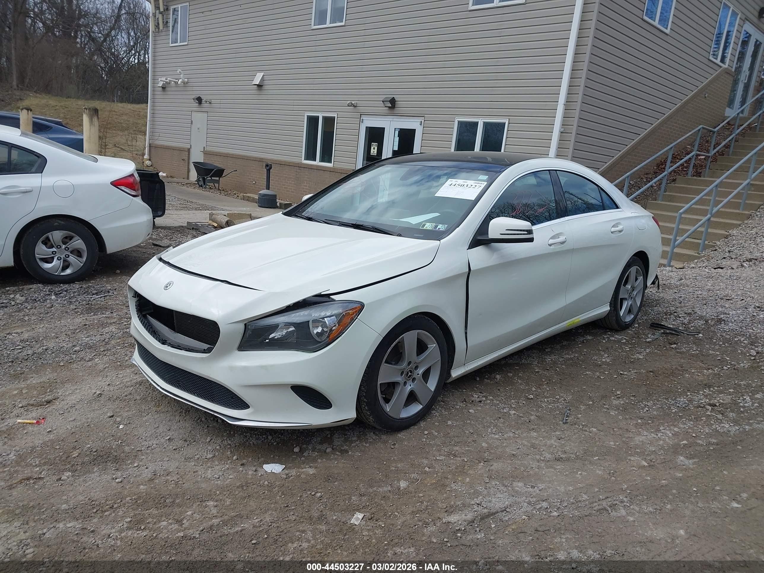 MERCEDES-BENZ CLA 250 4MATIC 2018