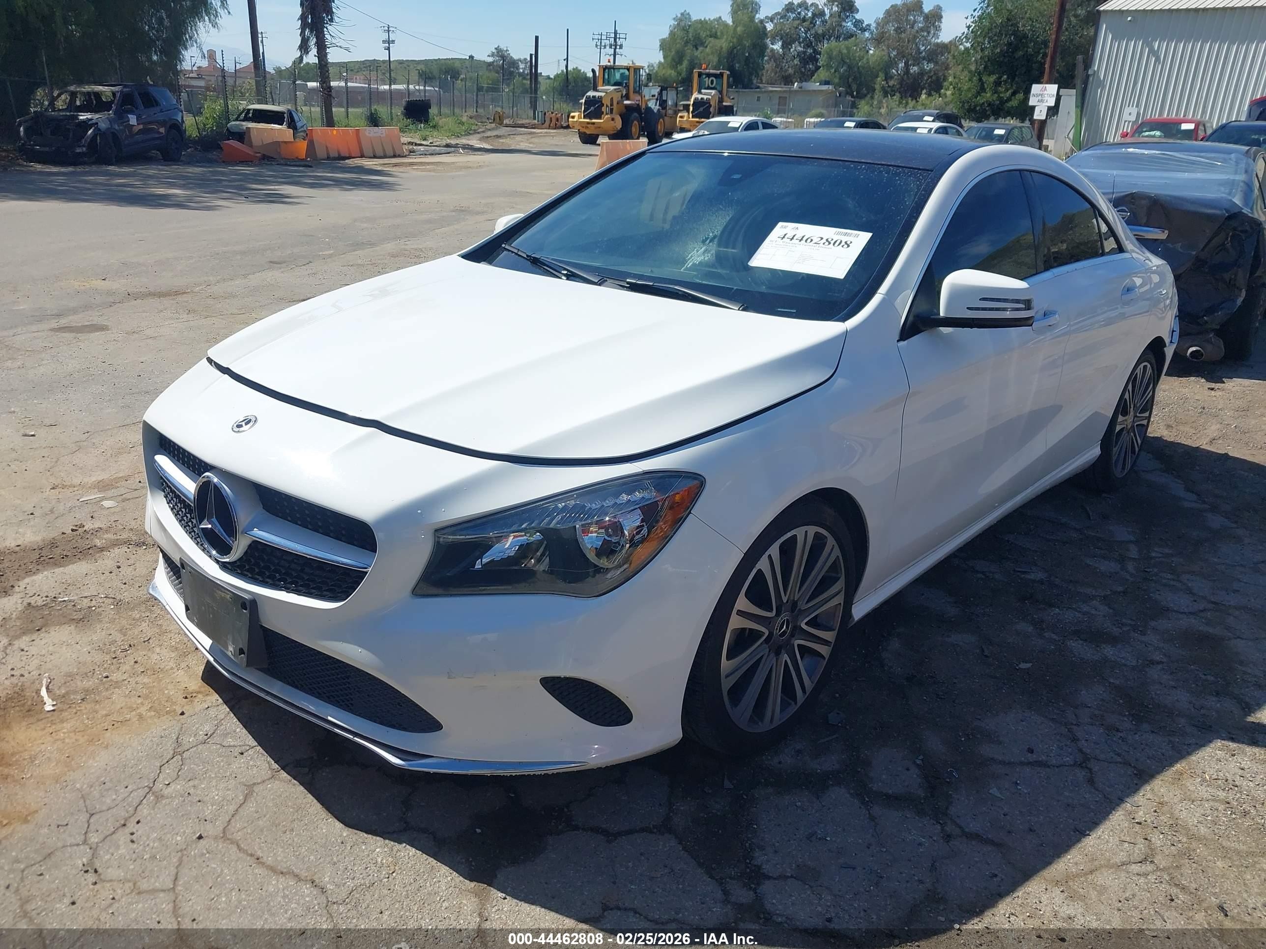 MERCEDES-BENZ CLA 250 2019