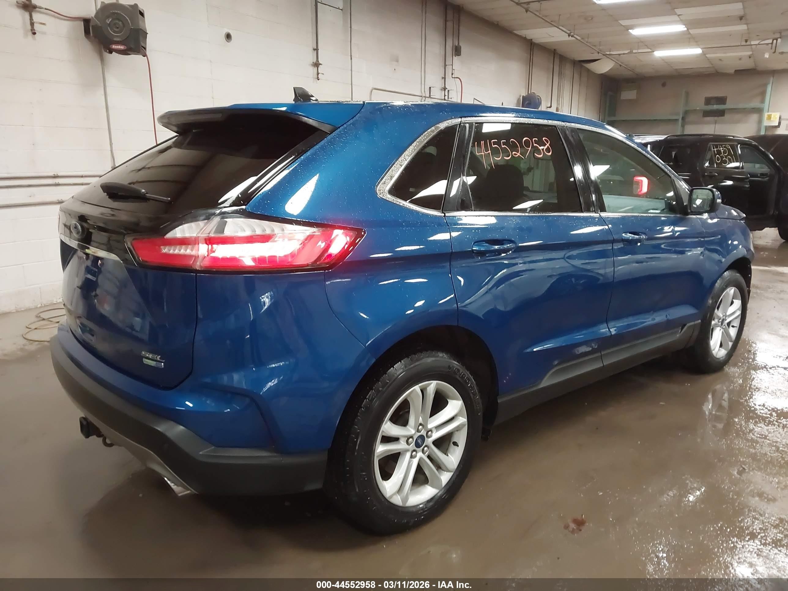 FORD EDGE SEL 2020