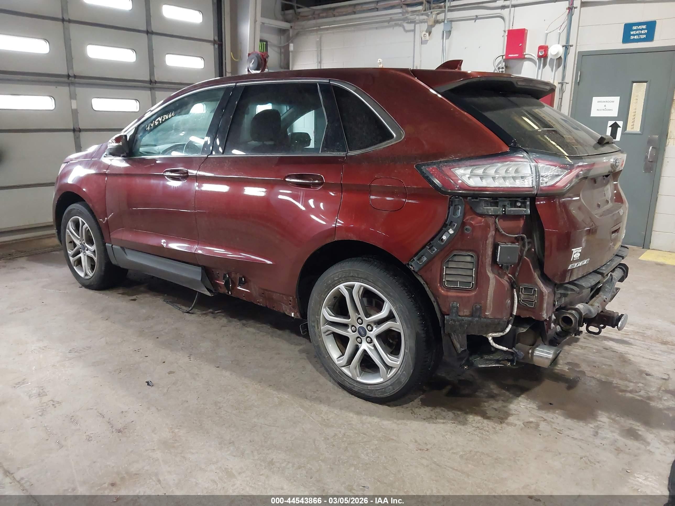 FORD EDGE TITANIUM 2016