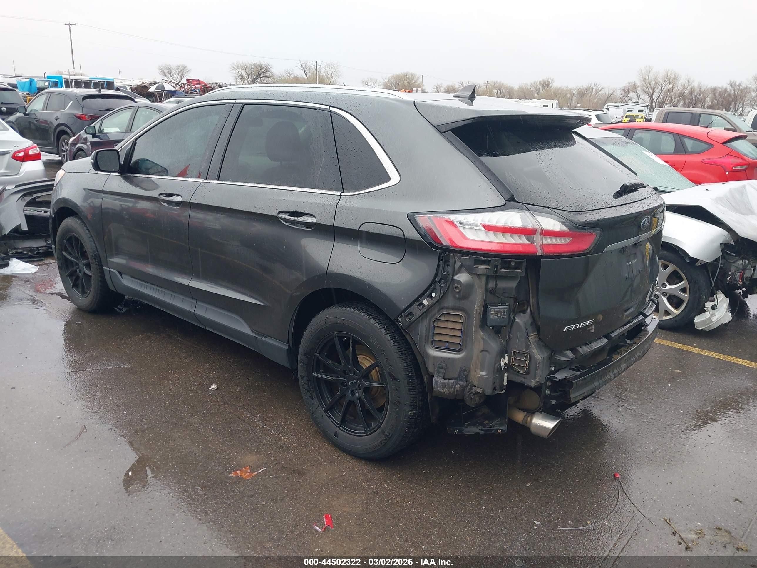 FORD EDGE SEL 2019
