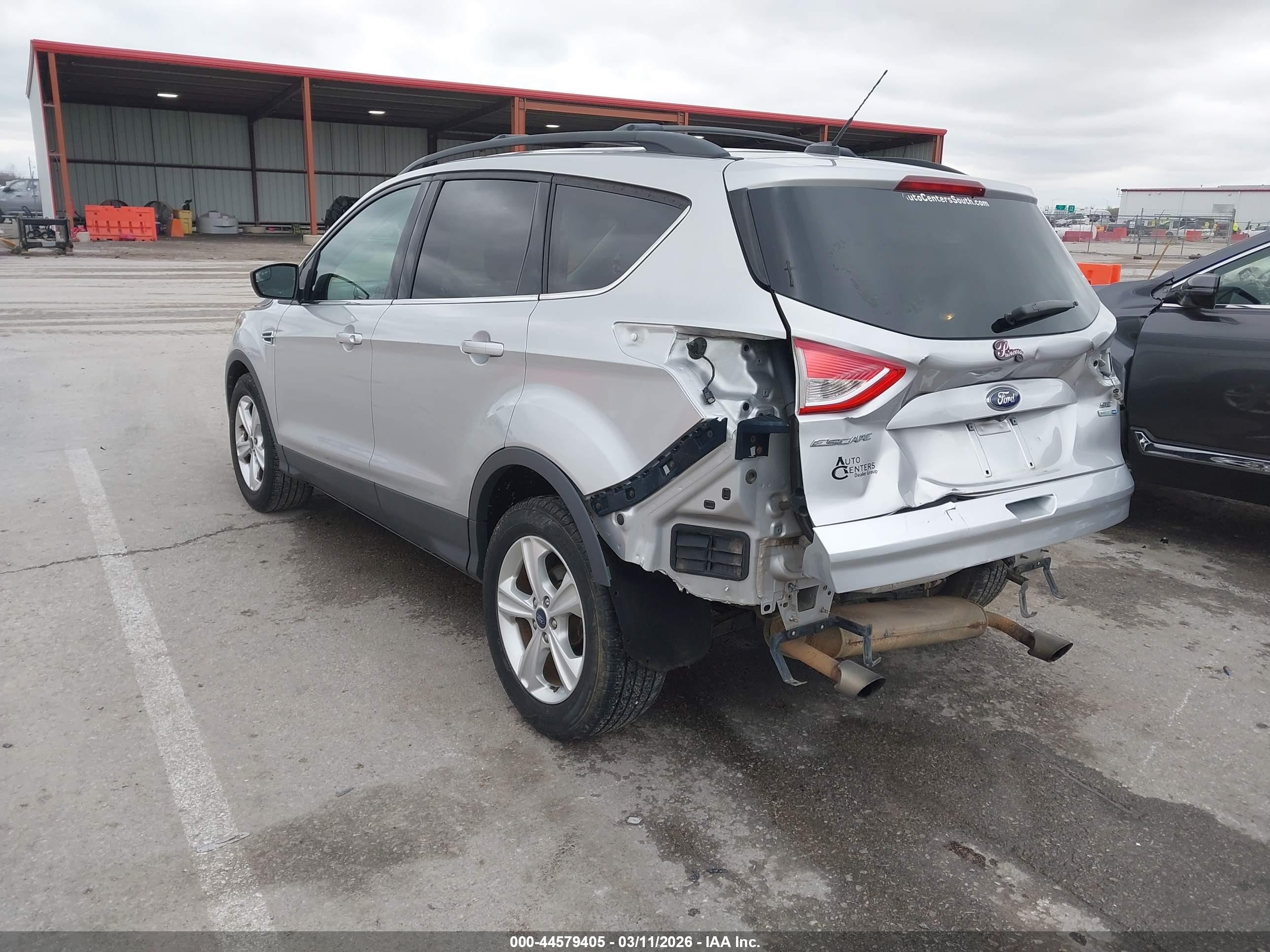 FORD ESCAPE SE 2016
