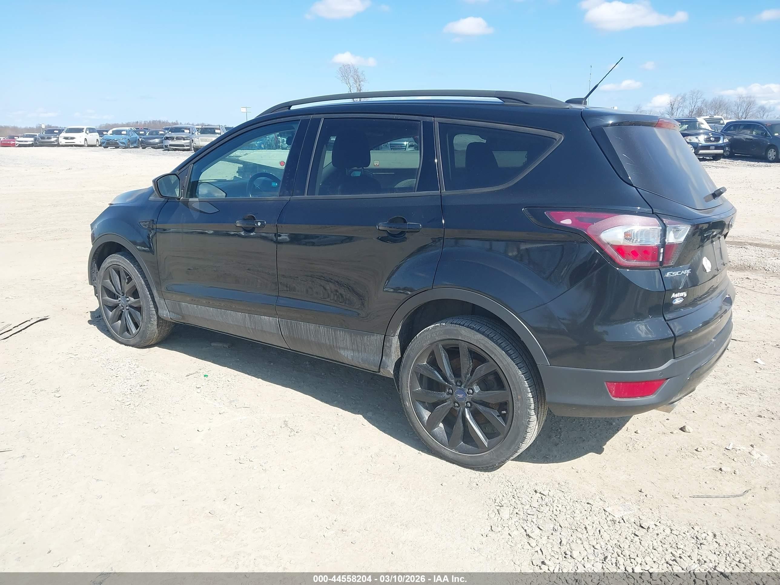 FORD ESCAPE SE 2017