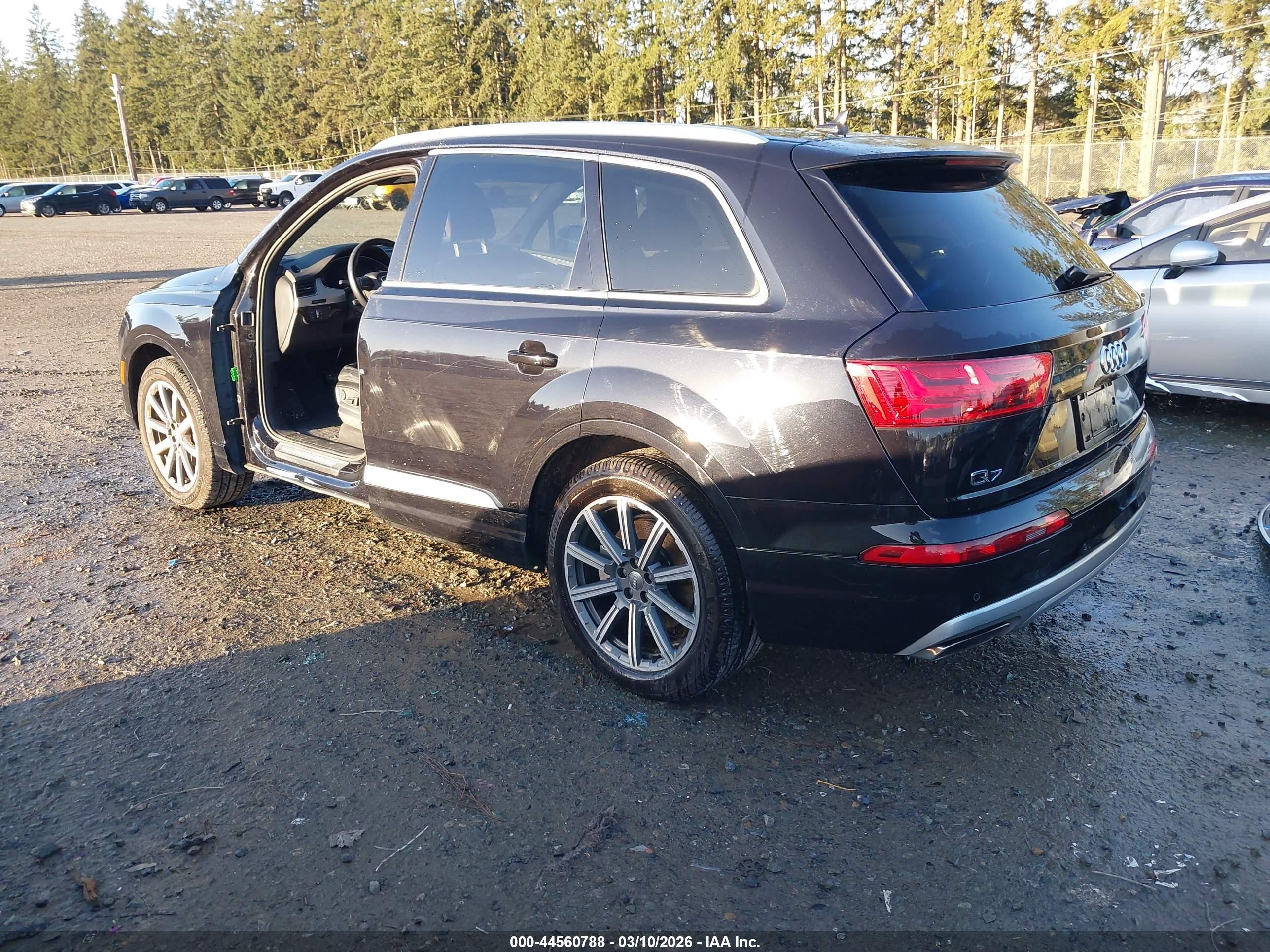 AUDI Q7 2.0T PREMIUM 2017