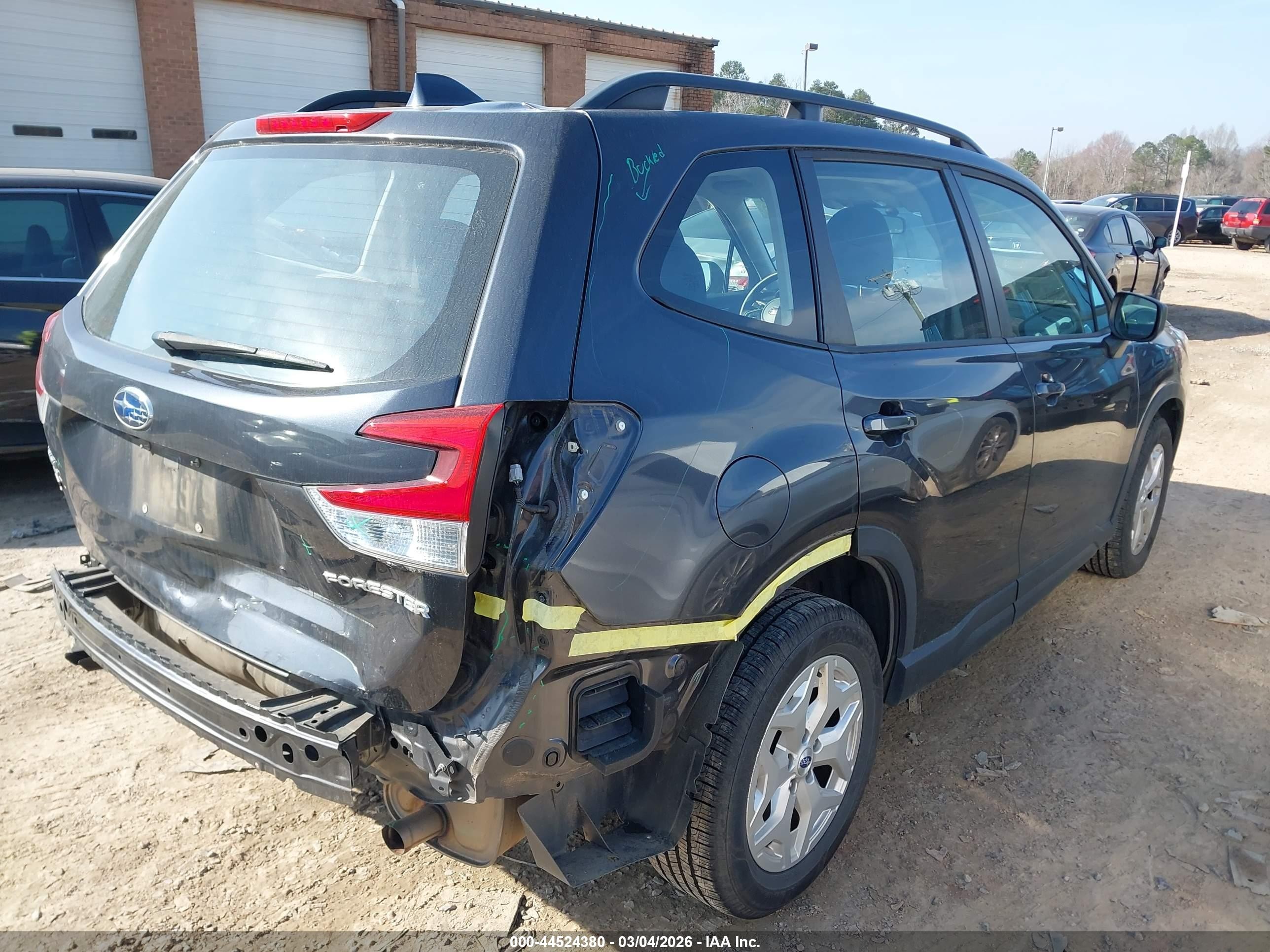 SUBARU FORESTER 2019