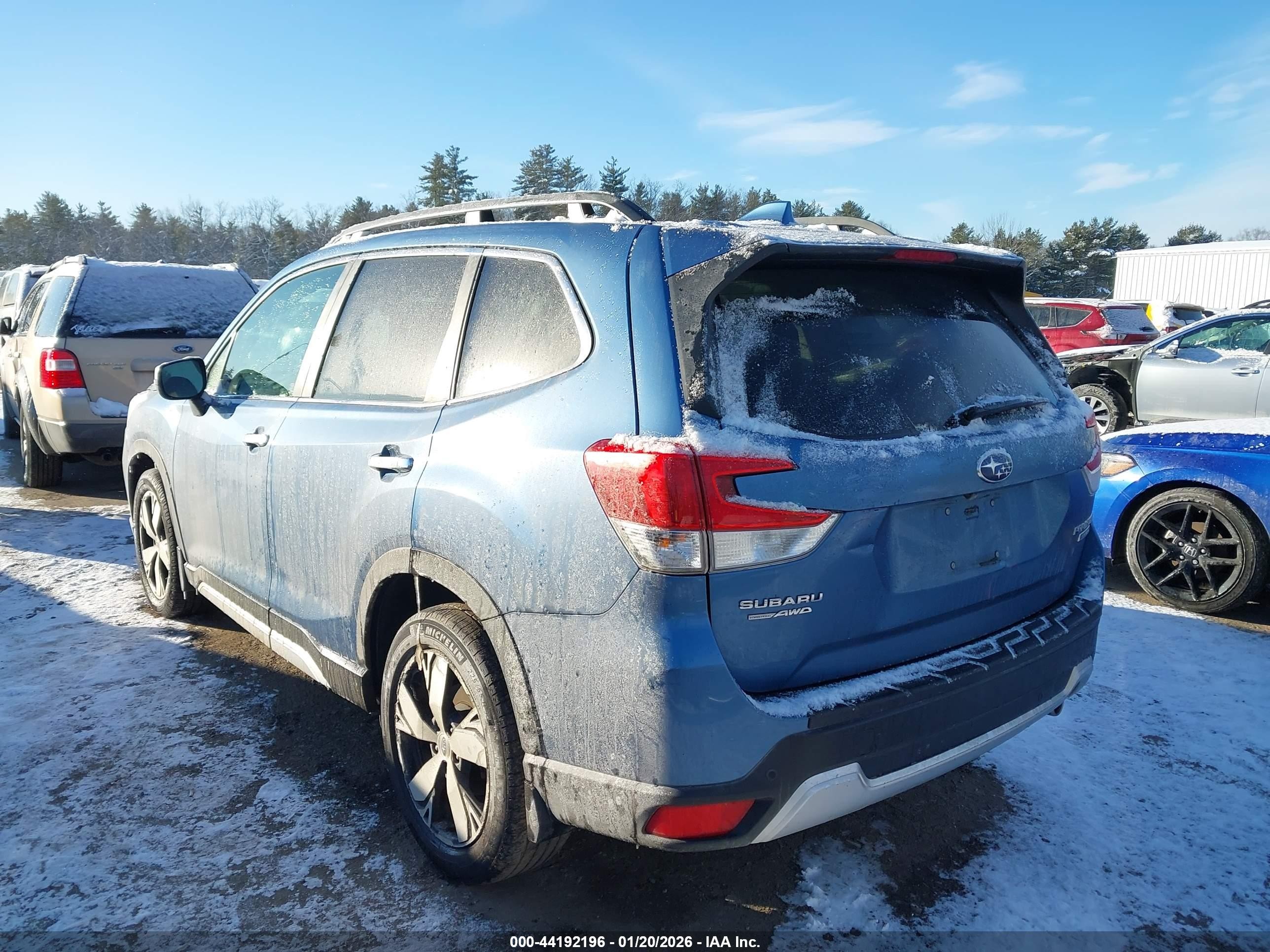 SUBARU FORESTER TOURING 2019