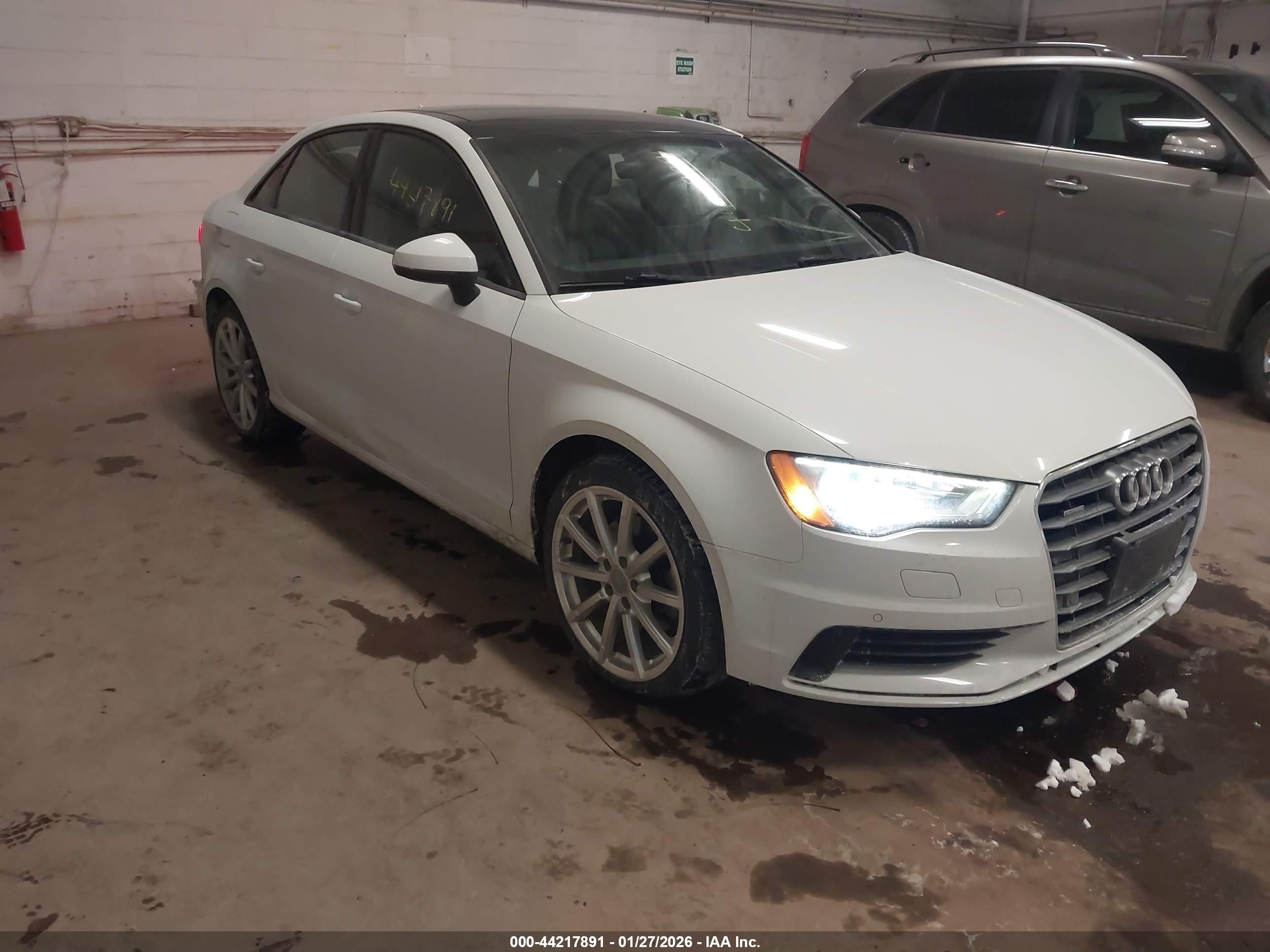 AUDI A3 2.0T PREMIUM 2016