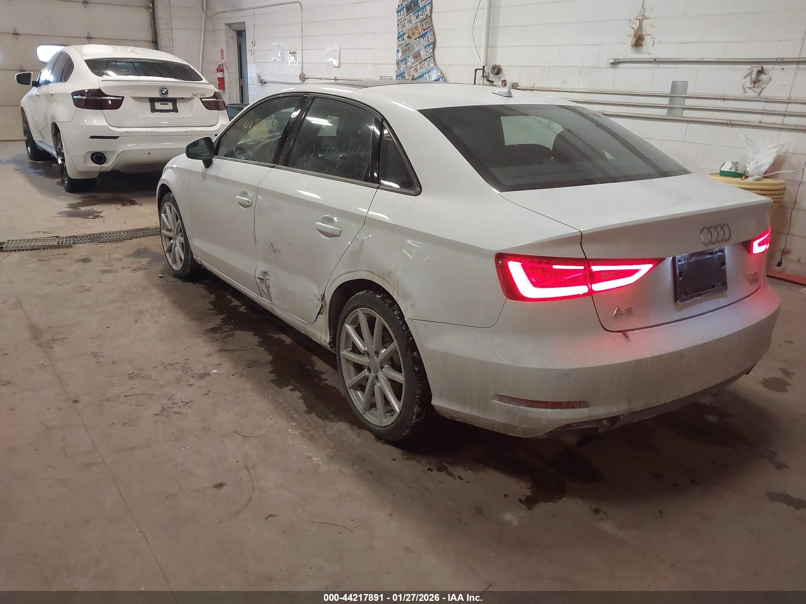 AUDI A3 2.0T PREMIUM 2016