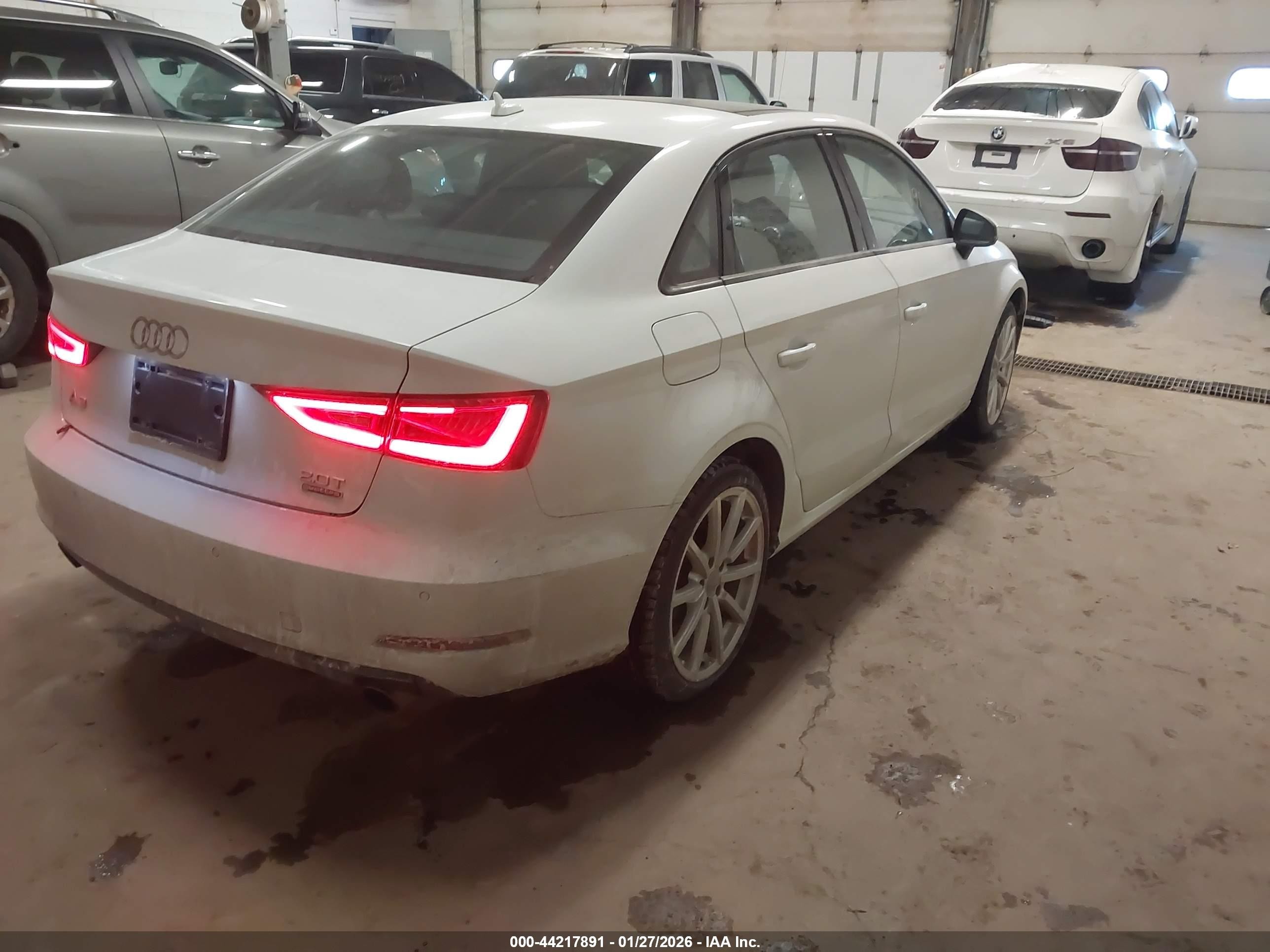 AUDI A3 2.0T PREMIUM 2016